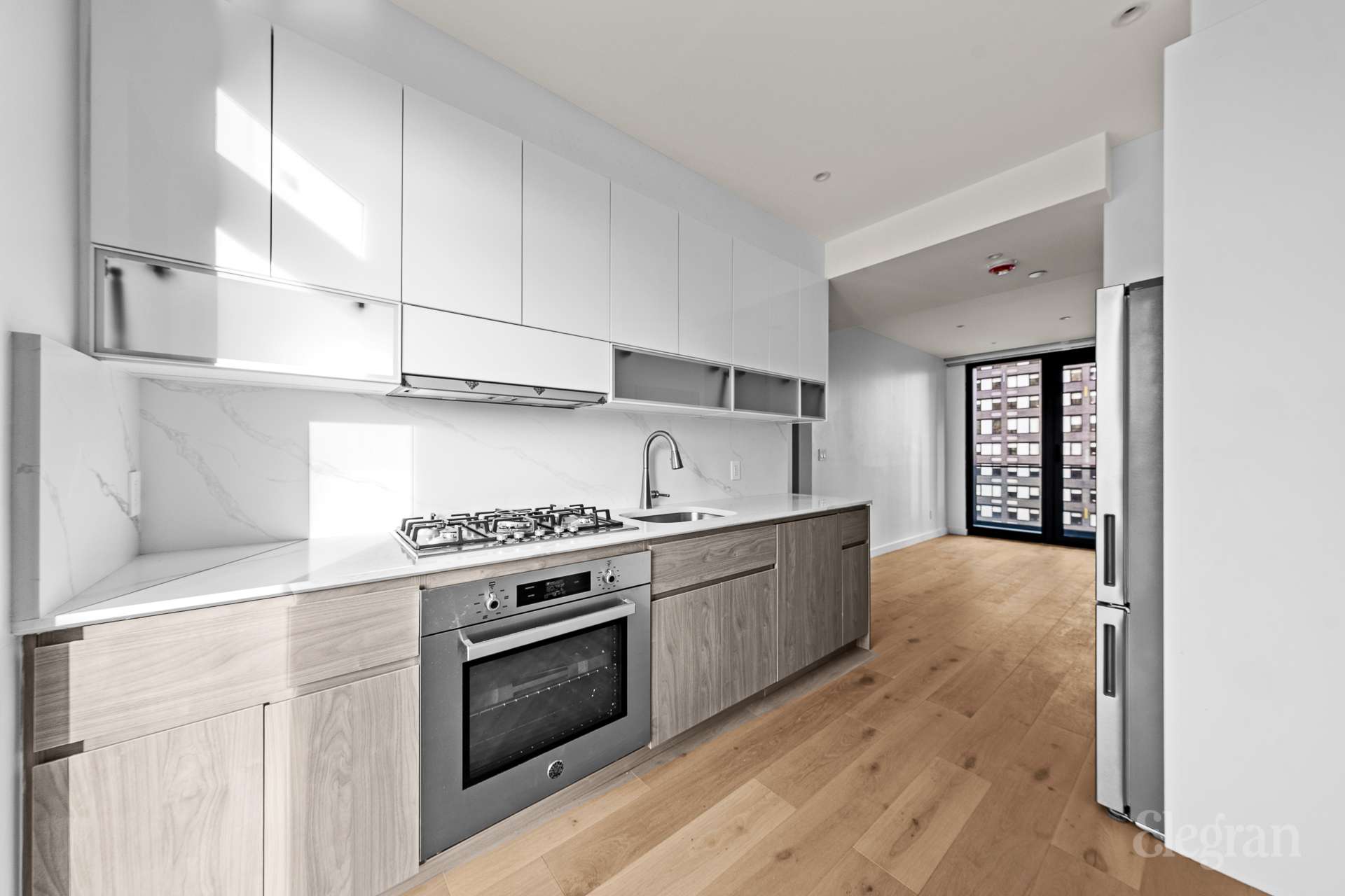 #12 photo, 42-62 Hunter Street, कुईंस Long Island City , NY 11101