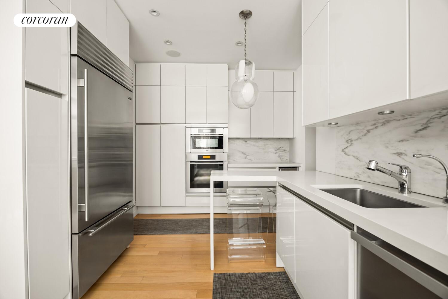 #7 photo, 850 PARK Avenue, Lenox Hill , NY 10075