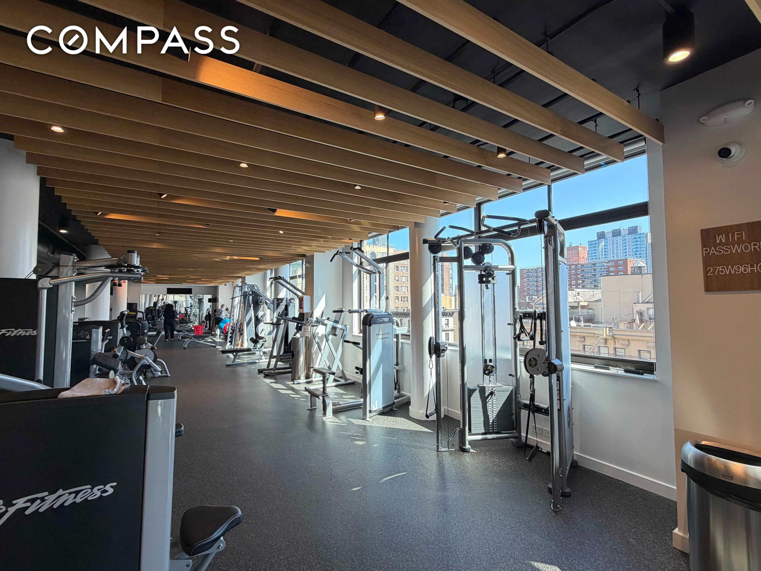 #11 photo, 275 W 96th Street, Upper West Side , NY 10025