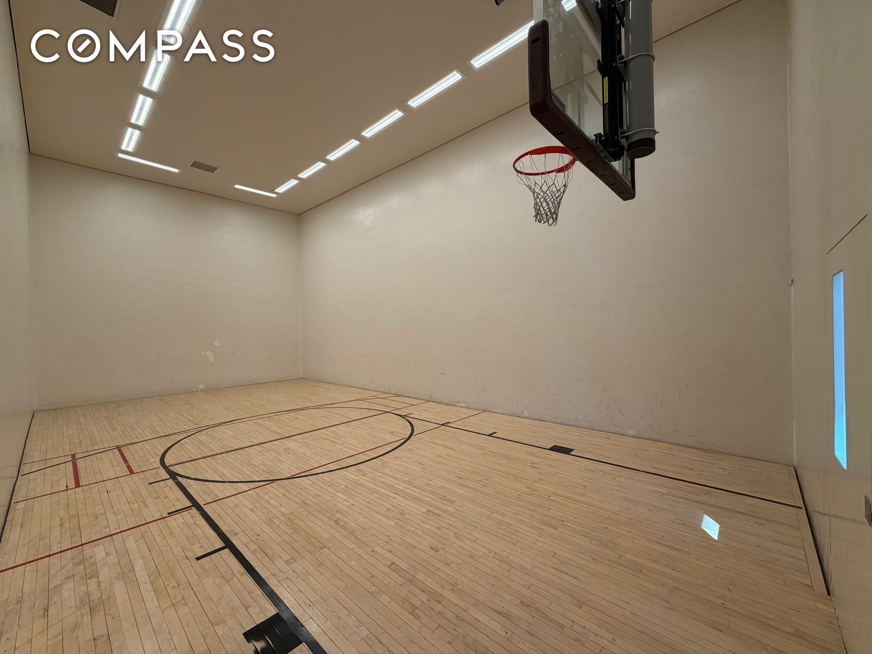 #15 photo, 275 W 96th Street, Upper West Side , NY 10025