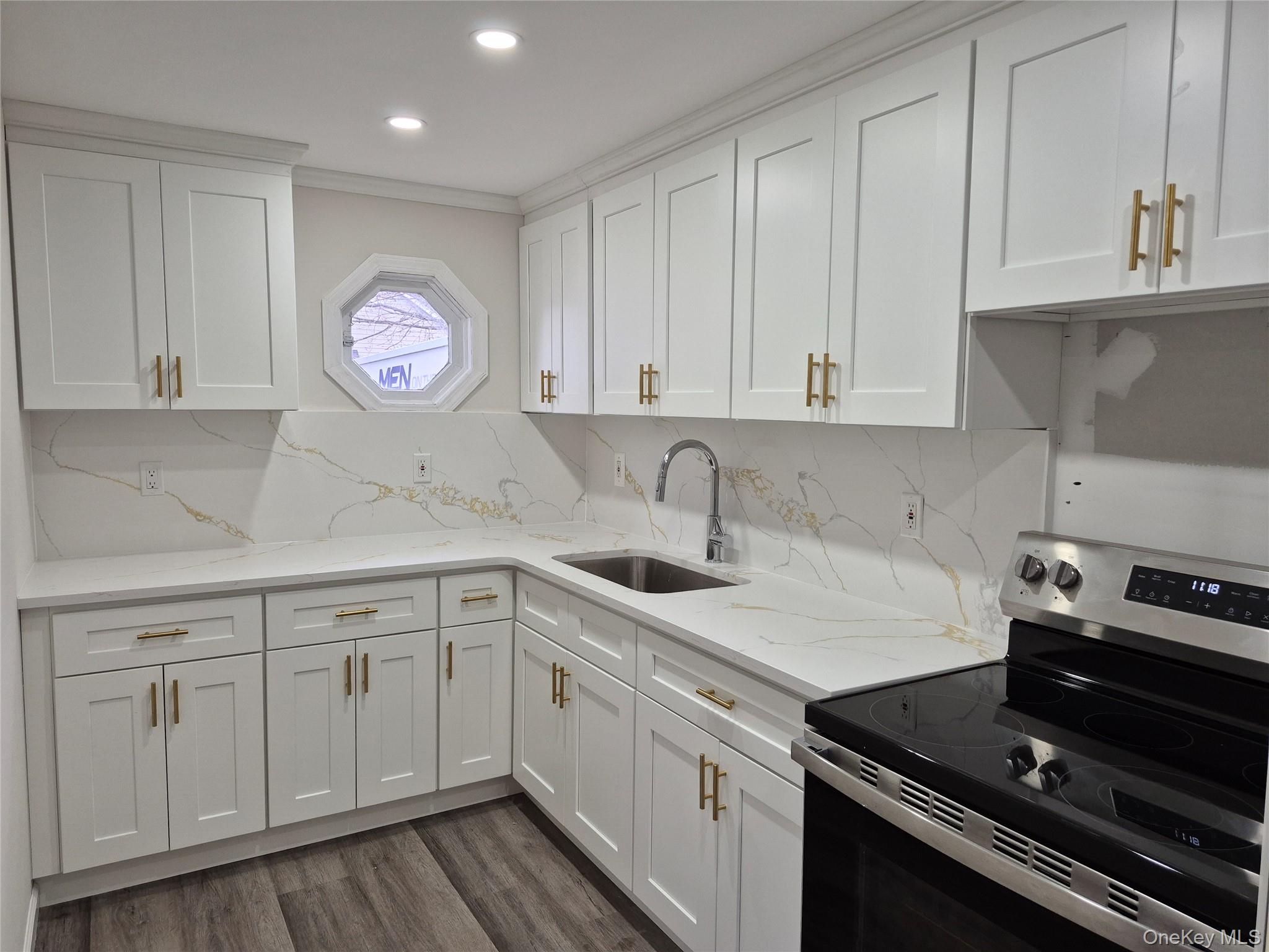 #6 photo, 2030 Washington Street, 長島 Merrick , NY 11566