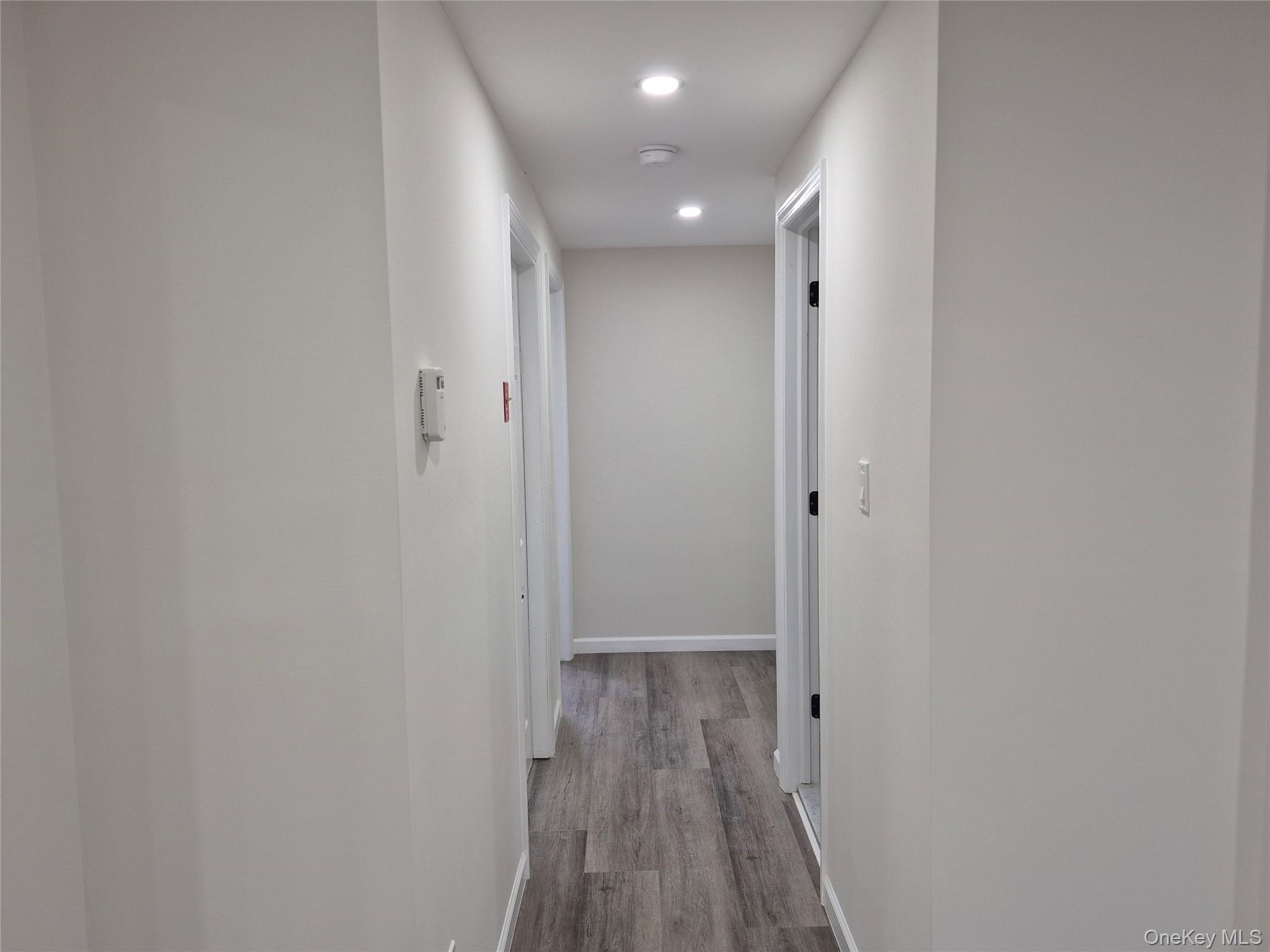 #8 photo, 2030 Washington Street, 長島 Merrick , NY 11566