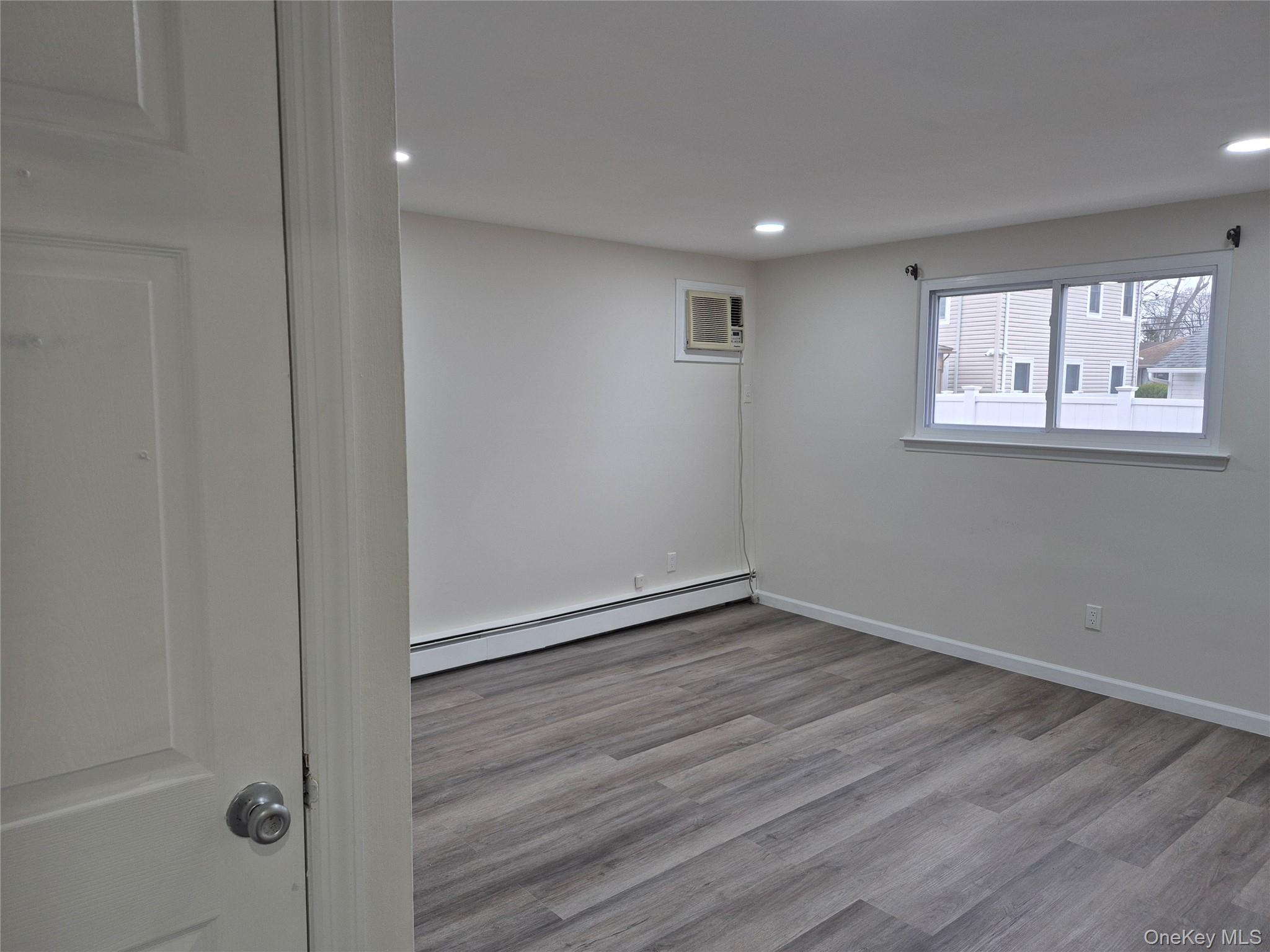 #9 photo, 2030 Washington Street, 長島 Merrick , NY 11566