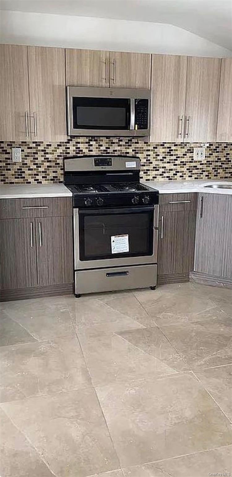 #15 photo, 23515 Bentley Road, Rosedale , NY 11422