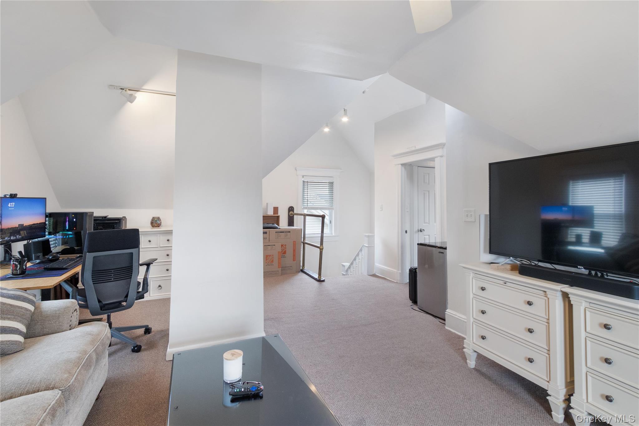 #4 photo, 172 Harrison Avenue, 長島 Mineola , NY 11501