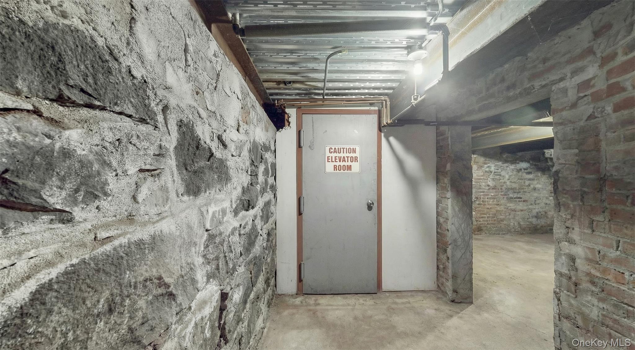 #12 photo, 304 Waverly Avenue, ব্রুকলিন Brooklyn , NY 11205