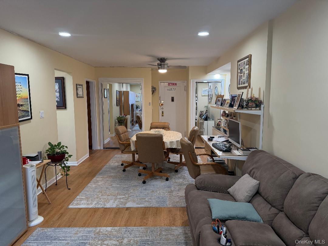 #8 photo, 87-15 204th Street, Hollis , NY 11423