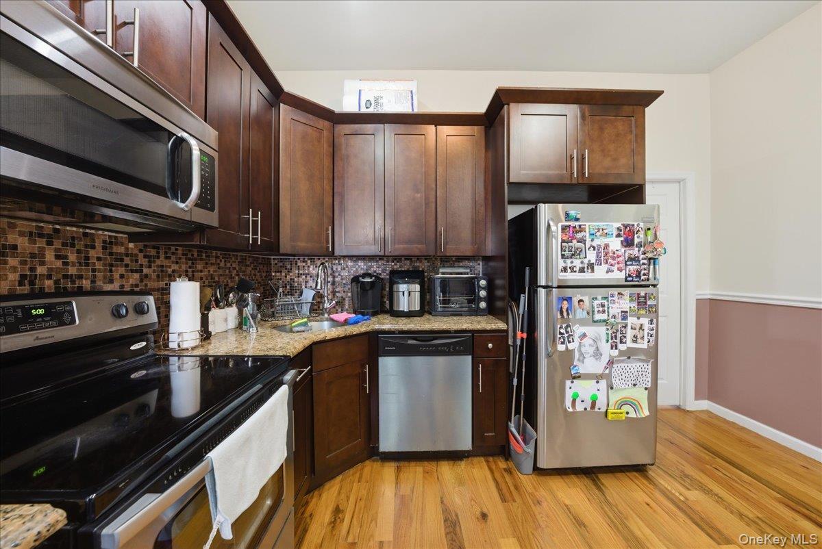 #18 photo, 1268 Findlay Avenue, 布朗士 Bronx , NY 10456