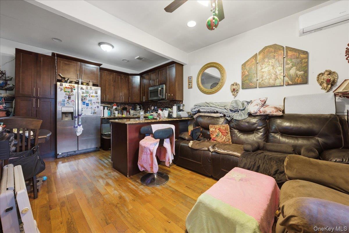 #5 photo, 1268 Findlay Avenue, 布朗士 Bronx , NY 10456