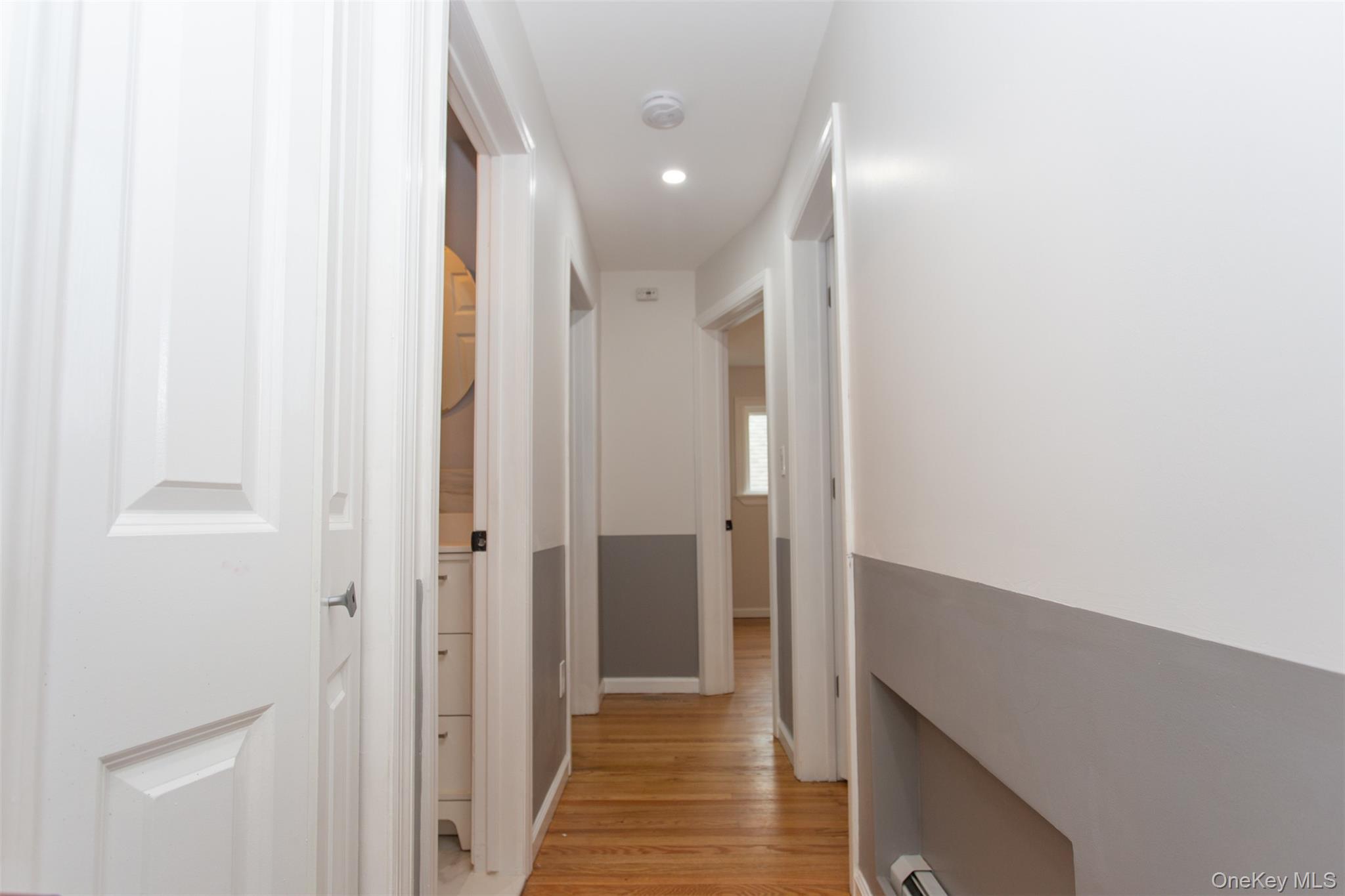 #10 photo, 712 Barnes Avenue, 長島 Baldwin , NY 11510