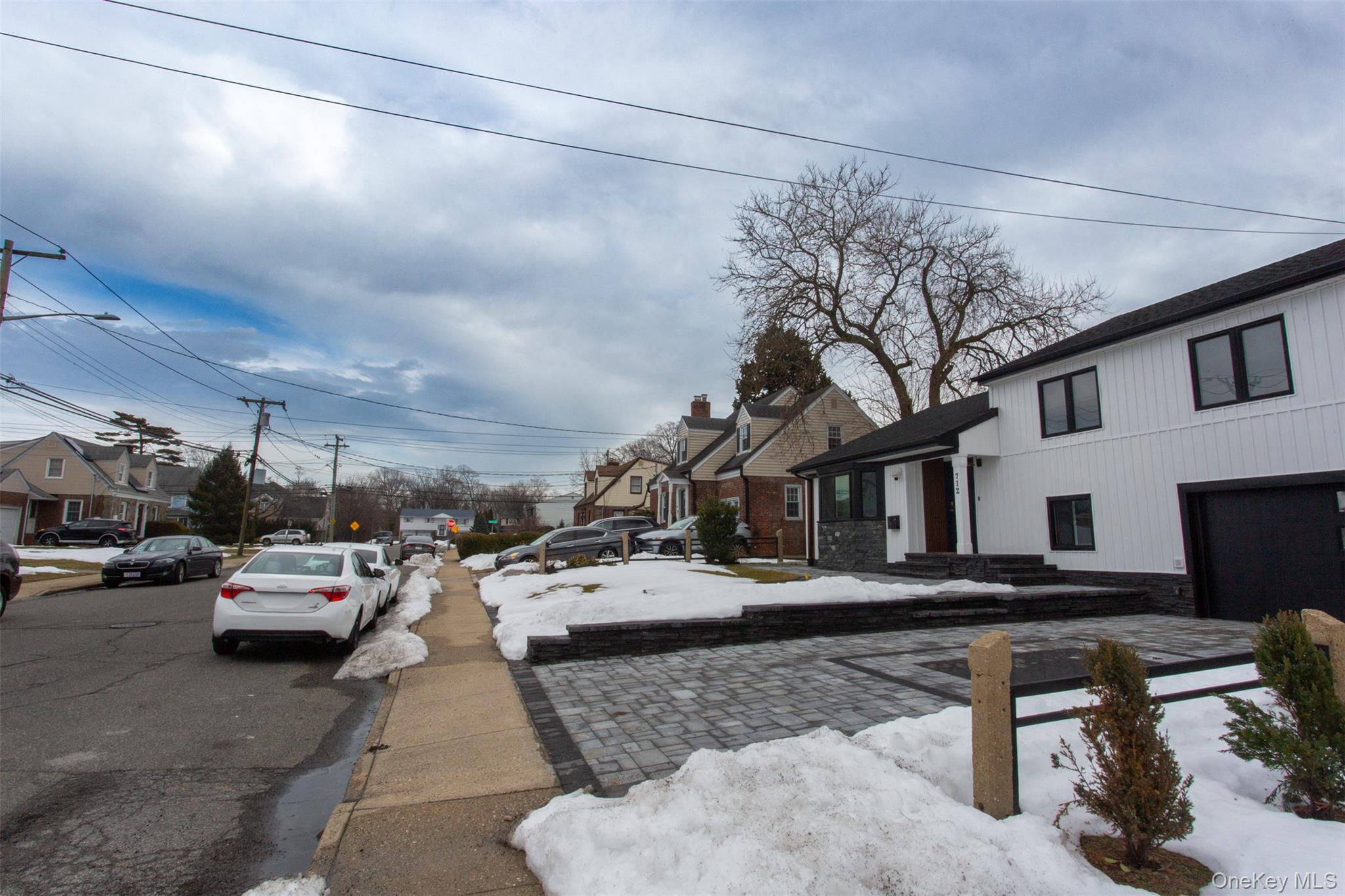 #19 photo, 712 Barnes Avenue, 長島 Baldwin , NY 11510