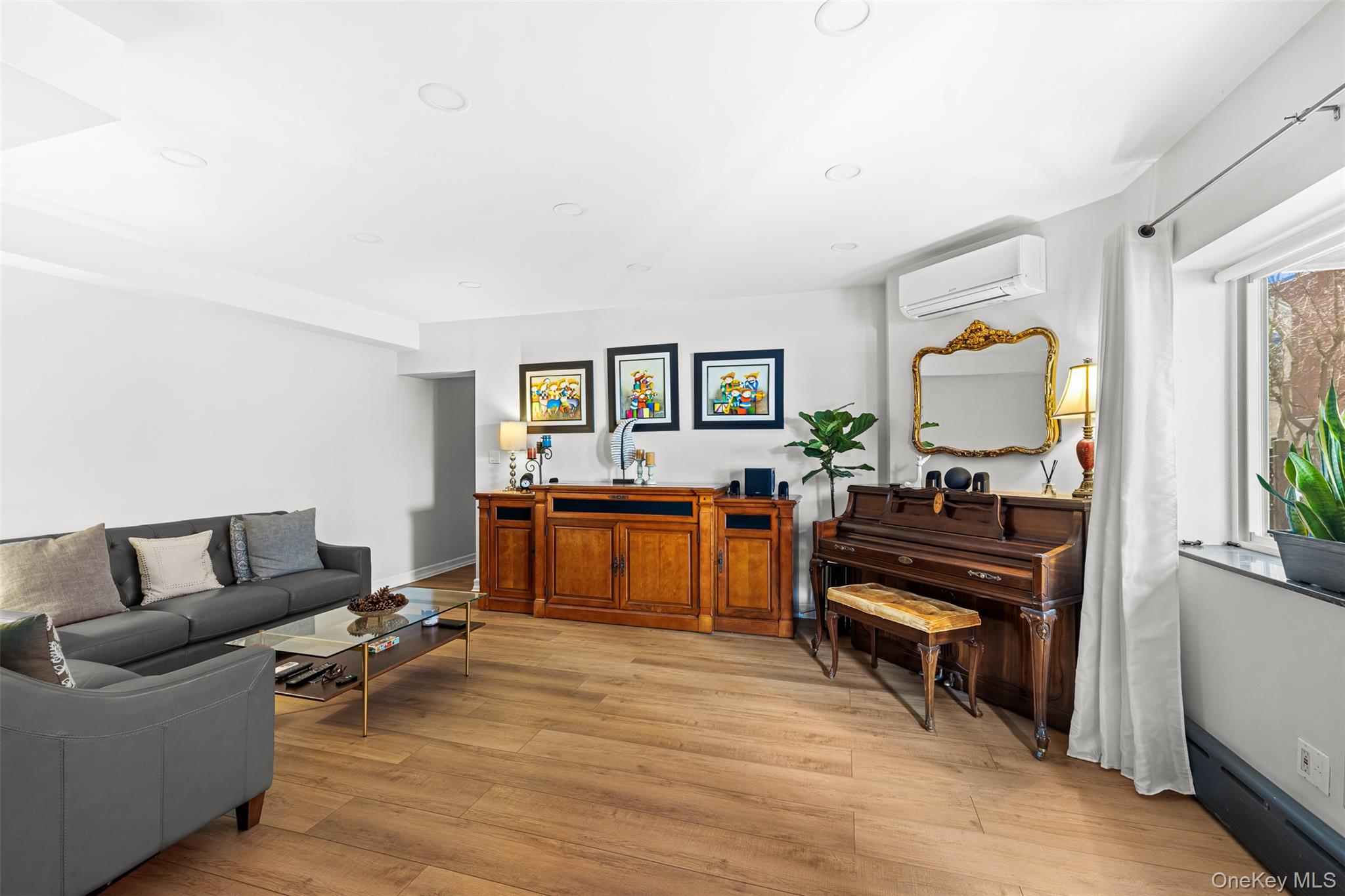 #6 photo, 61-20 71 Avenue, Ridgewood , NY 11385