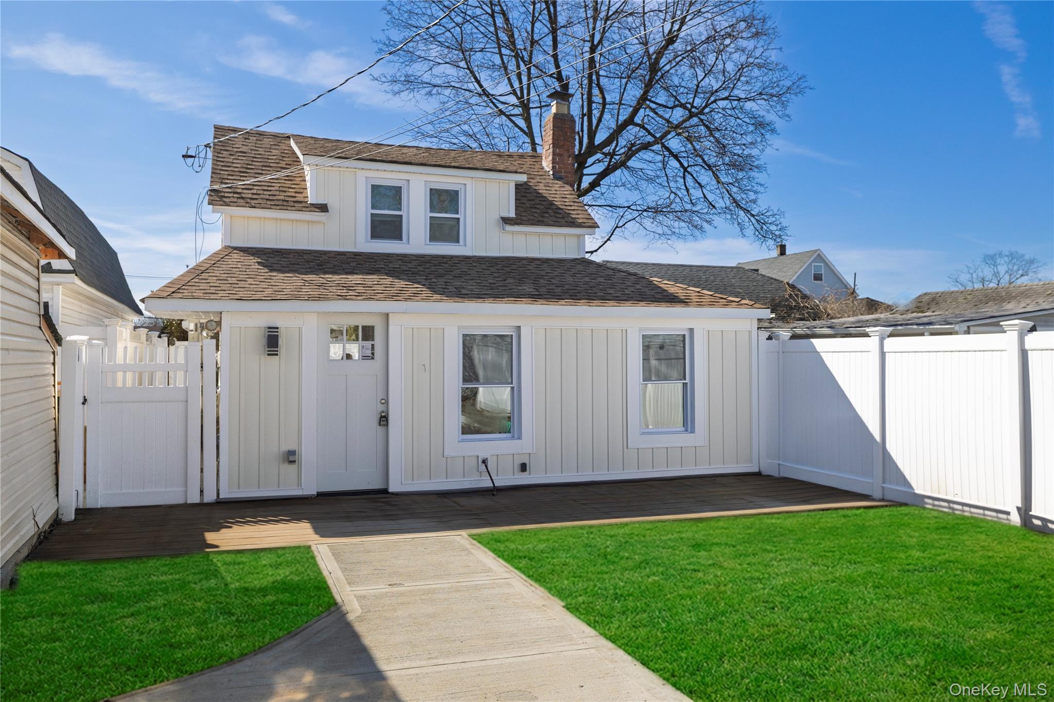 #1 photo, 237 Porterfield Place, 长岛 Freeport , NY 11520