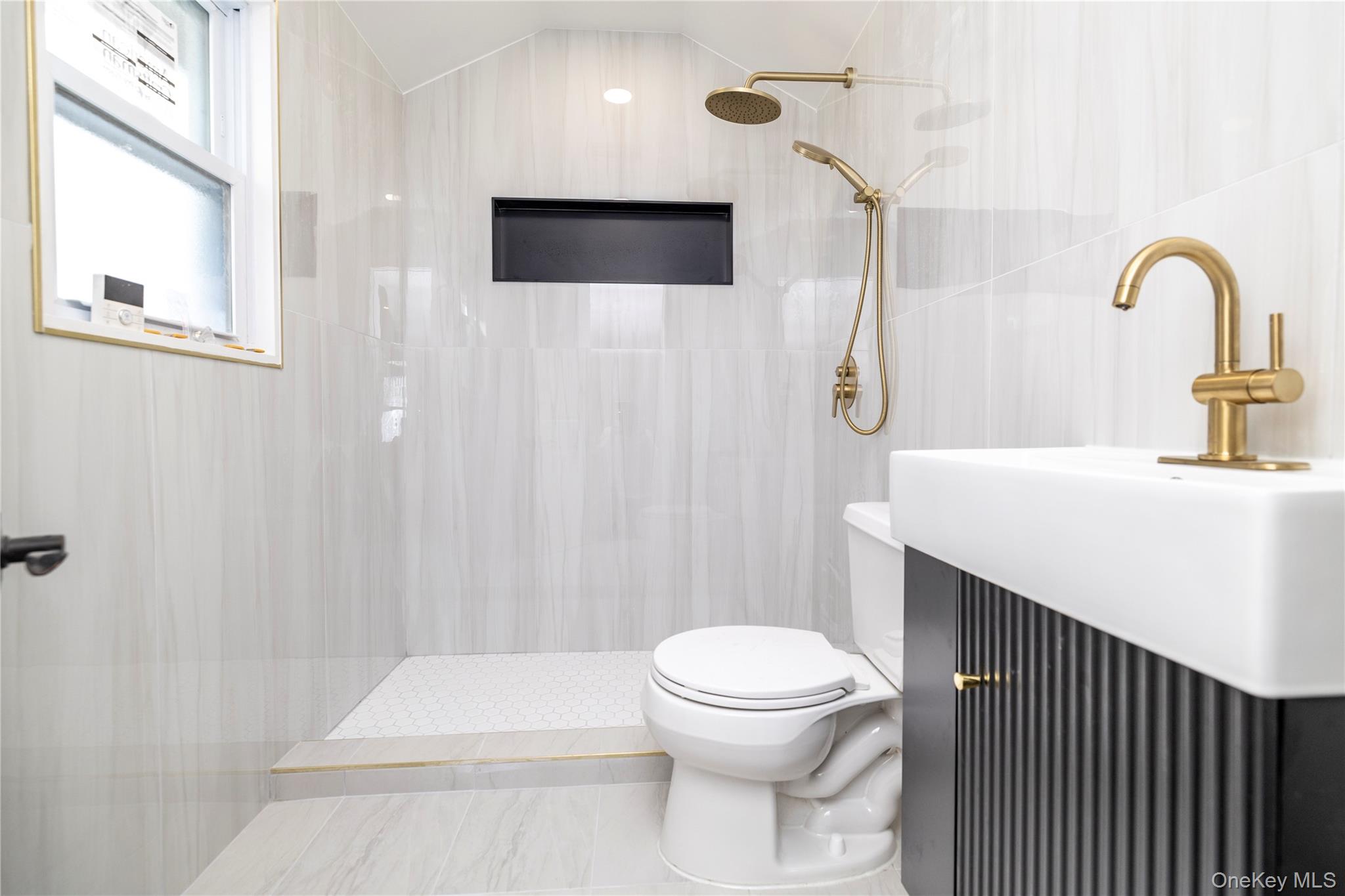 #11 photo, 237 Porterfield Place, 长岛 Freeport , NY 11520