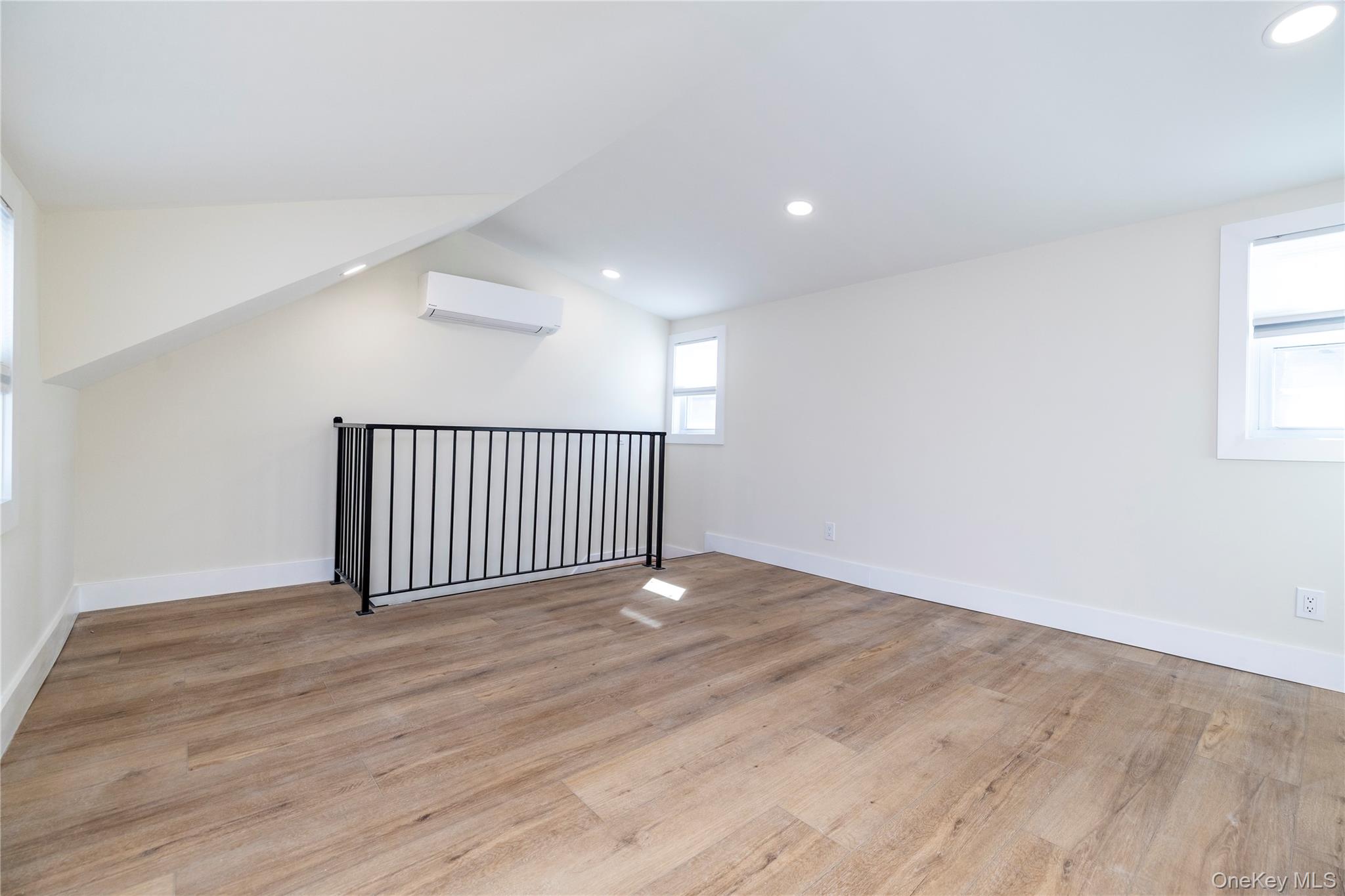 #14 photo, 237 Porterfield Place, 长岛 Freeport , NY 11520