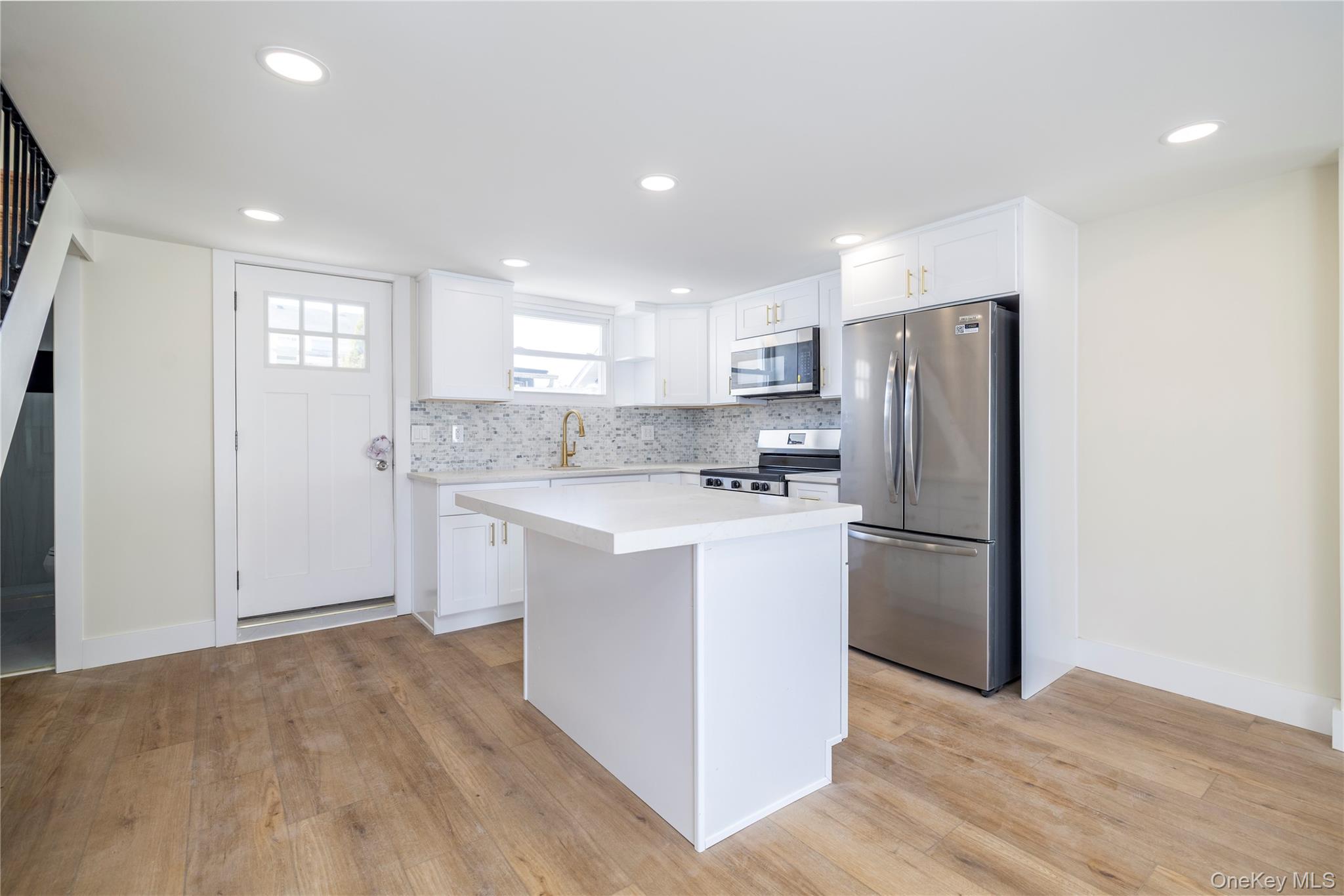 #7 photo, 237 Porterfield Place, 长岛 Freeport , NY 11520