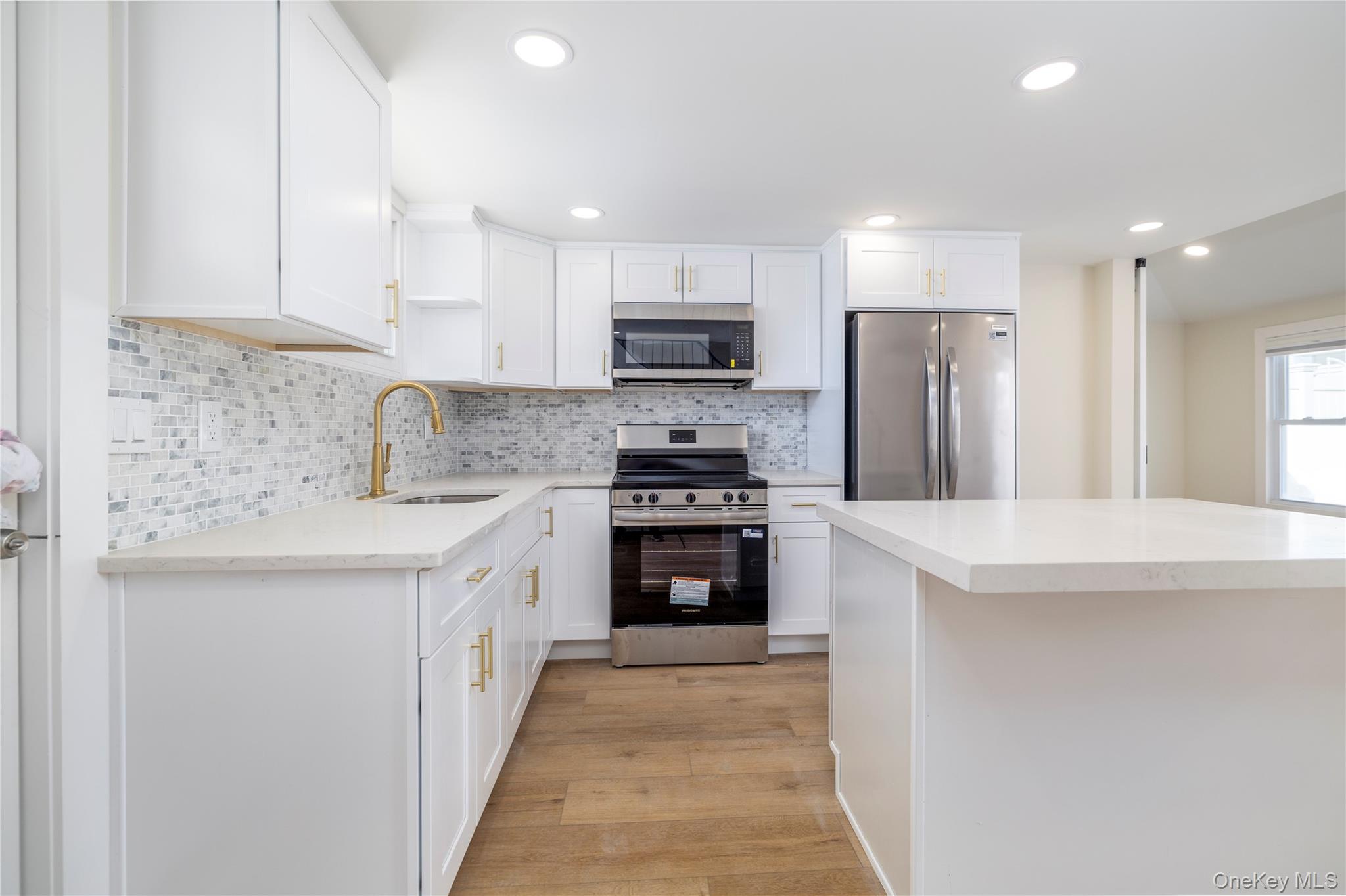 #8 photo, 237 Porterfield Place, 长岛 Freeport , NY 11520