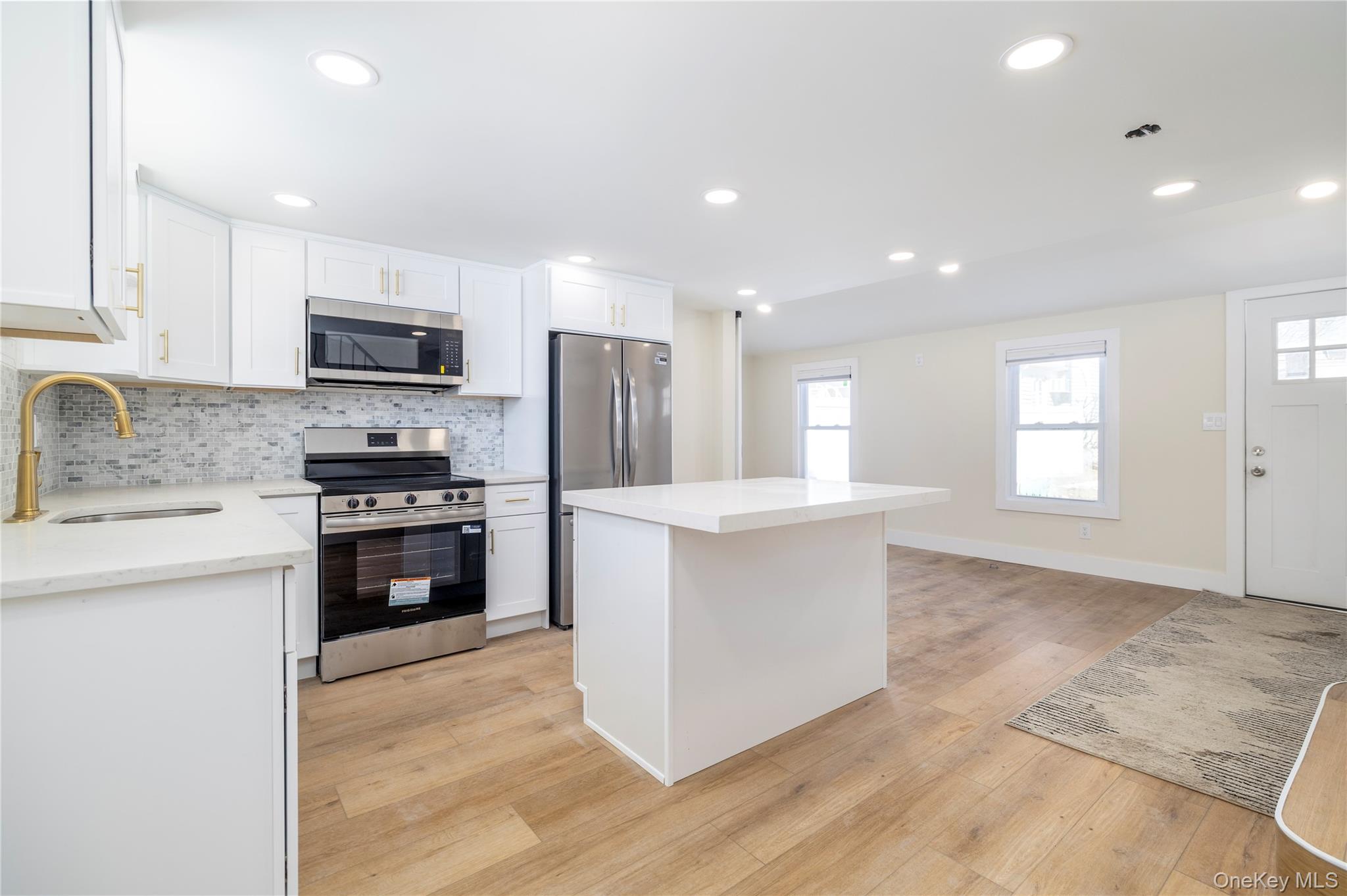 #9 photo, 237 Porterfield Place, 长岛 Freeport , NY 11520