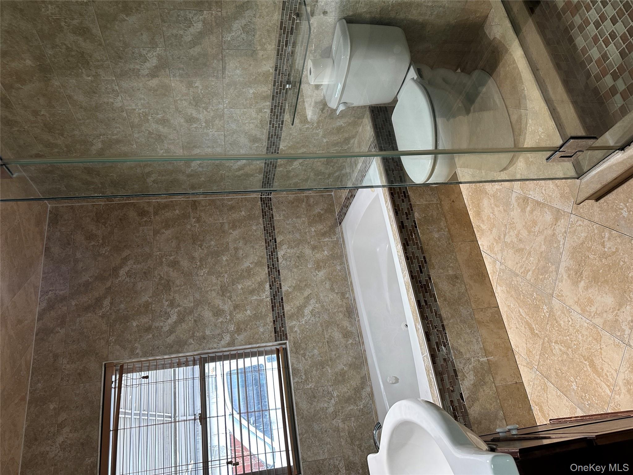 #10 photo, 18740 Hilburn Avenue, Saint Albans , NY 11412