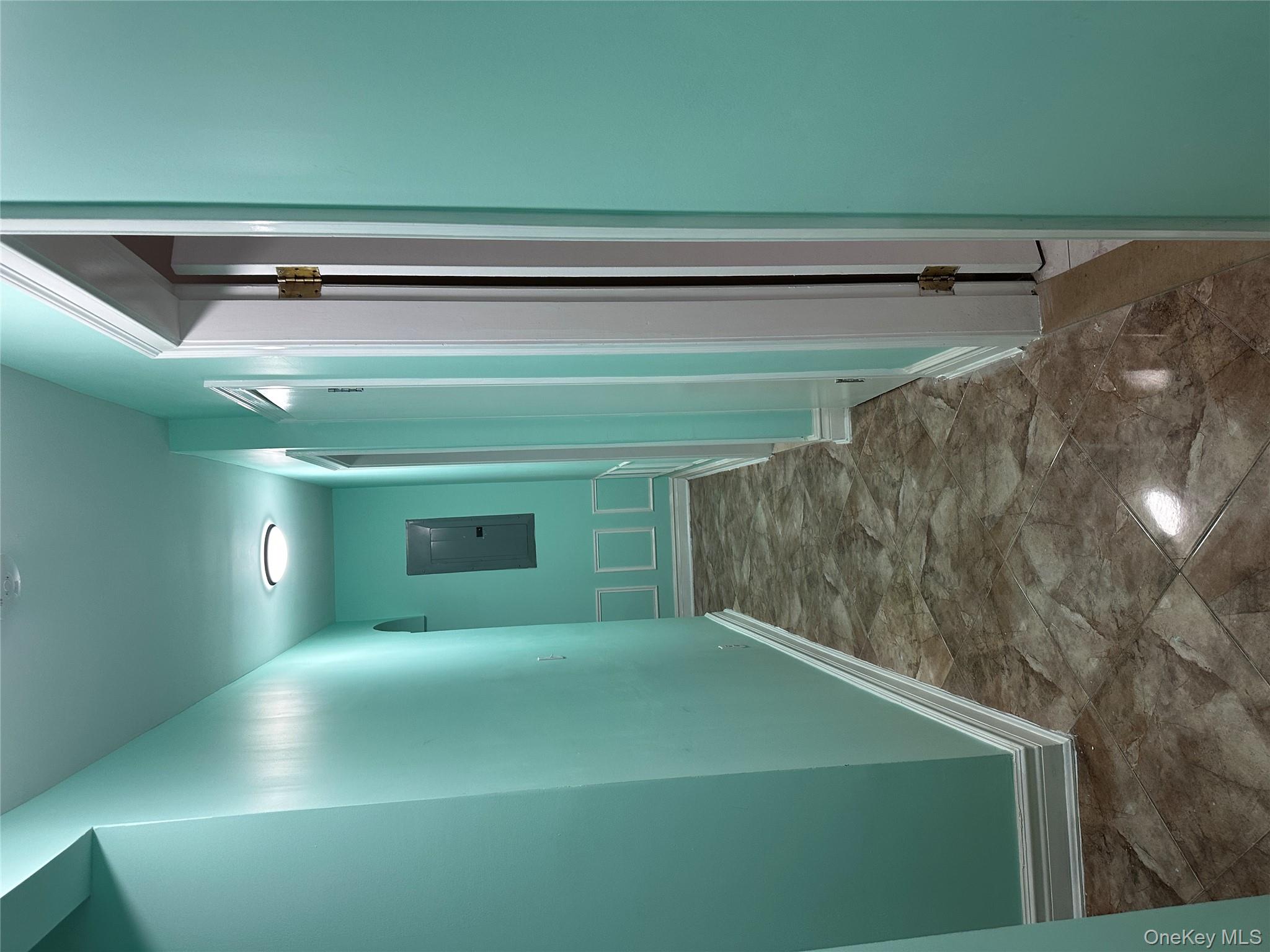 #11 photo, 18740 Hilburn Avenue, Saint Albans , NY 11412