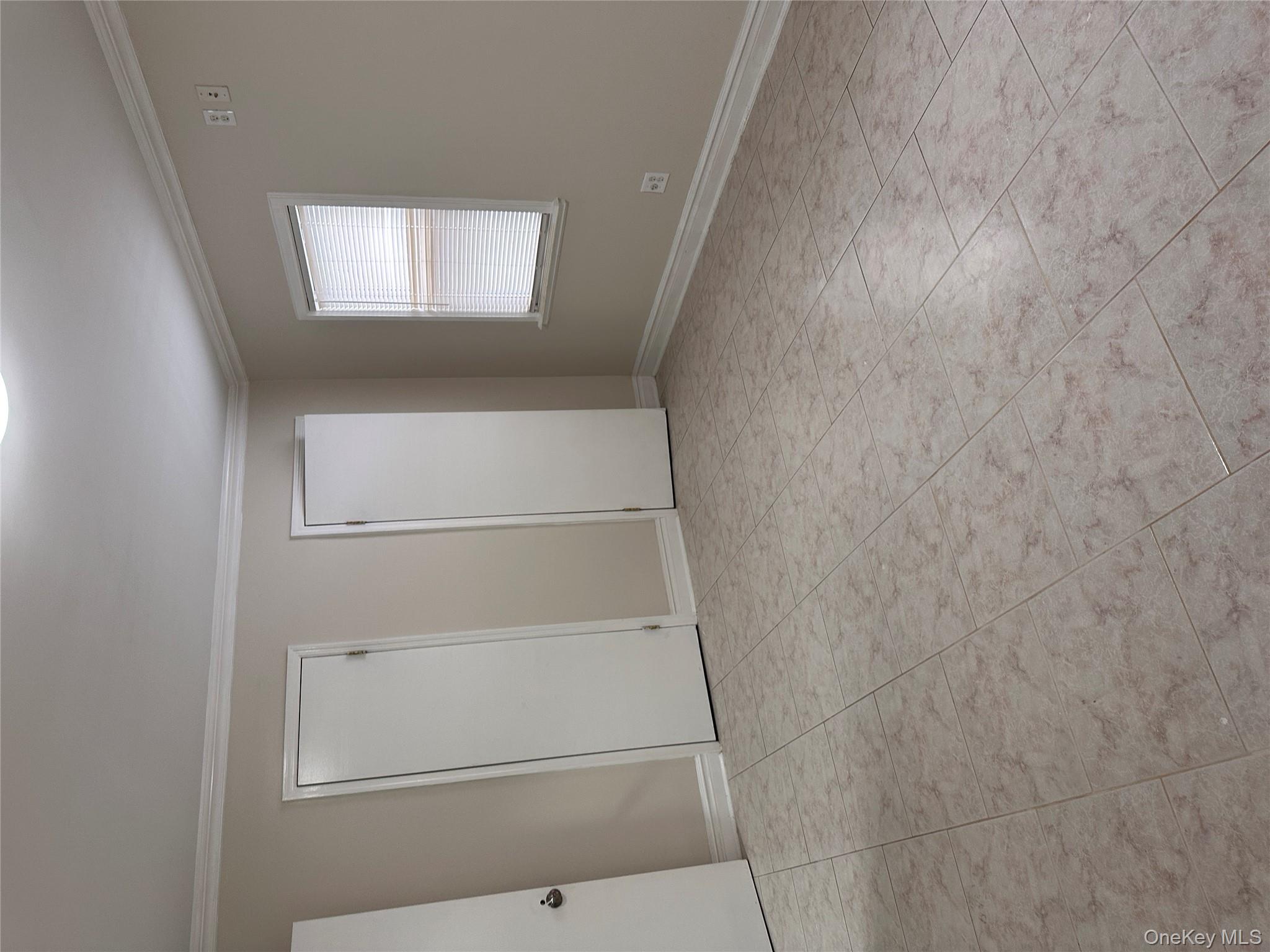 #12 photo, 18740 Hilburn Avenue, Saint Albans , NY 11412