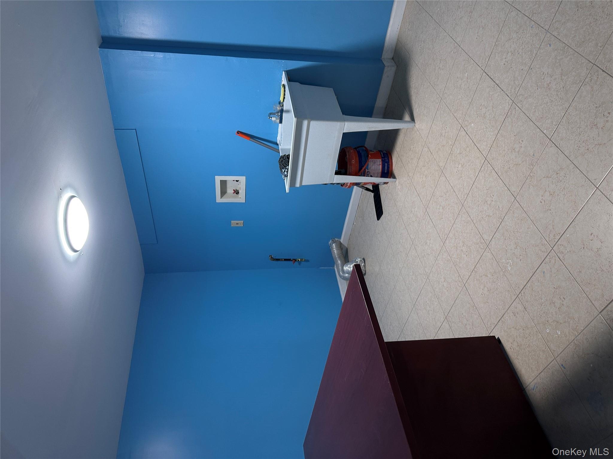 #14 photo, 18740 Hilburn Avenue, Saint Albans , NY 11412