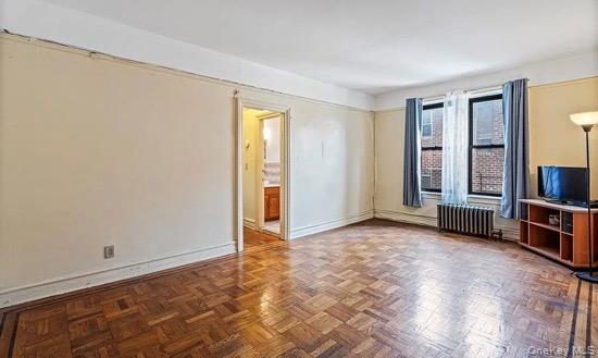 #3 photo, 15517 Sanford Avenue, Flushing , NY 11355