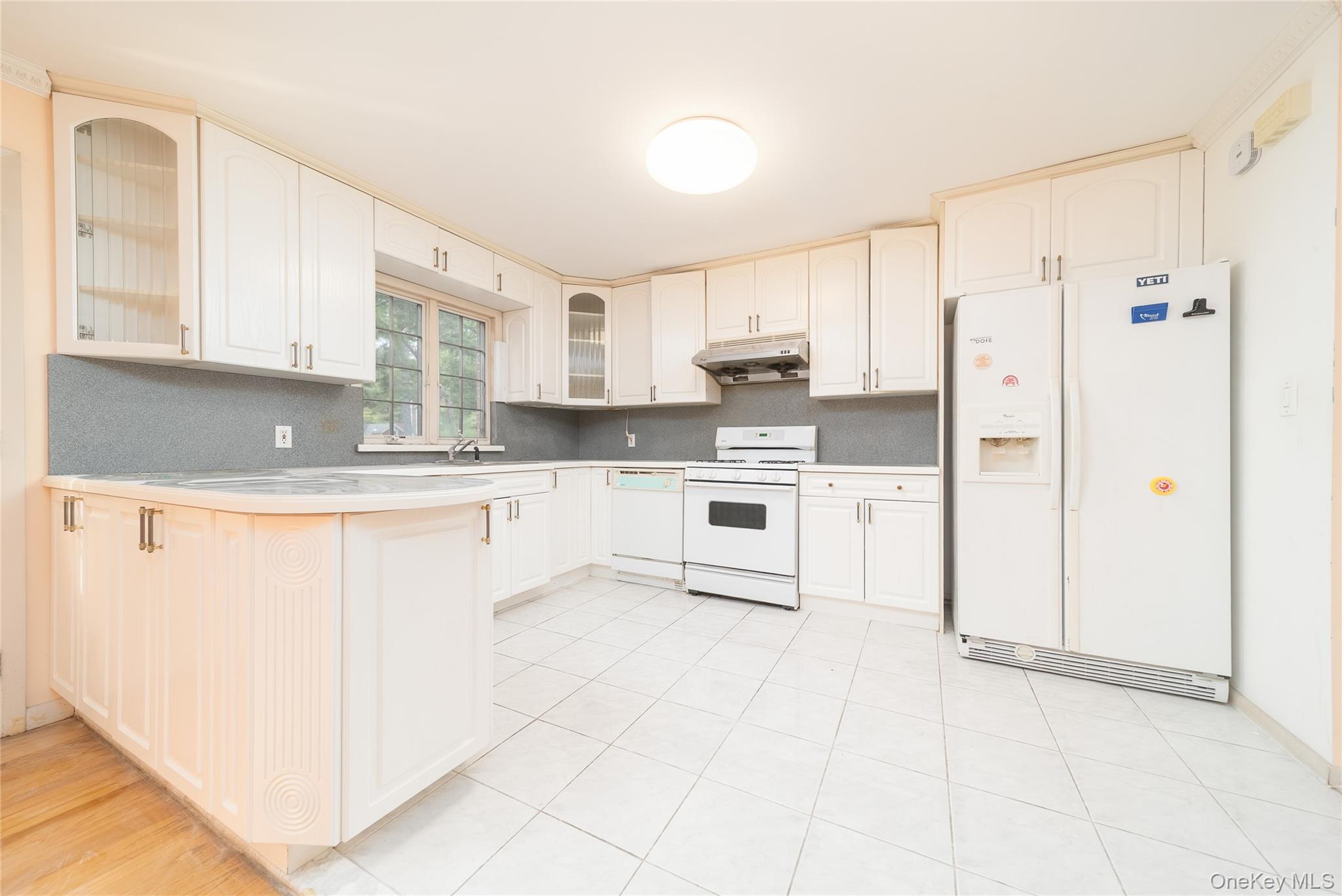 #6 photo, 8716 Palo Alto Street, Hollis , NY 11423