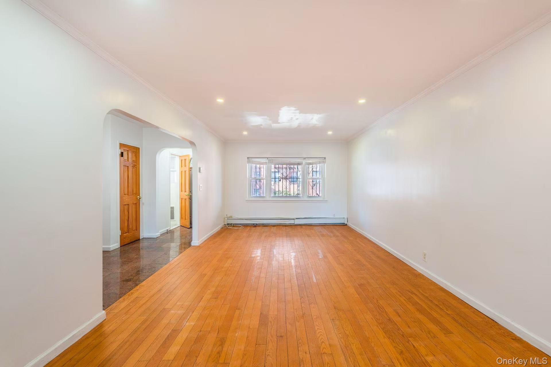 #4 photo, 3423 146th Street, কুইন্‌স Flushing , NY 11354