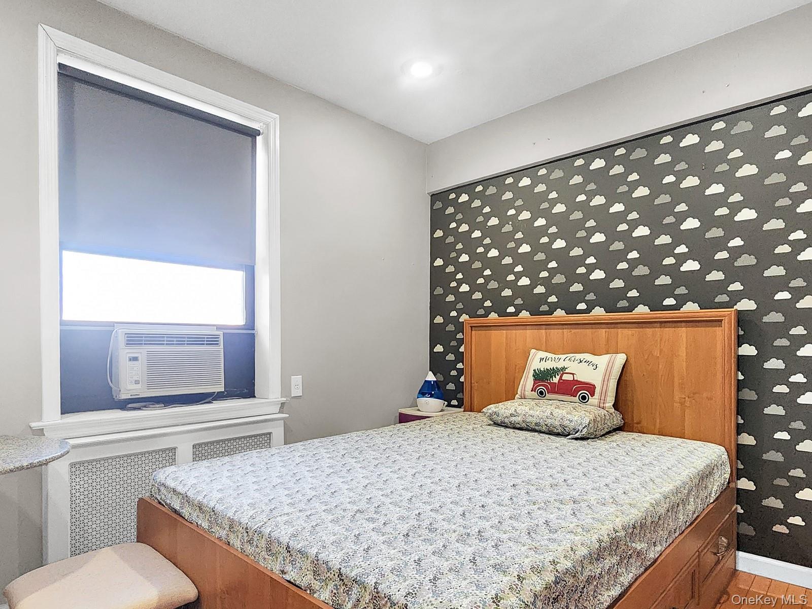 #5 photo, 25-18 Union Street, Flushing , NY 11354