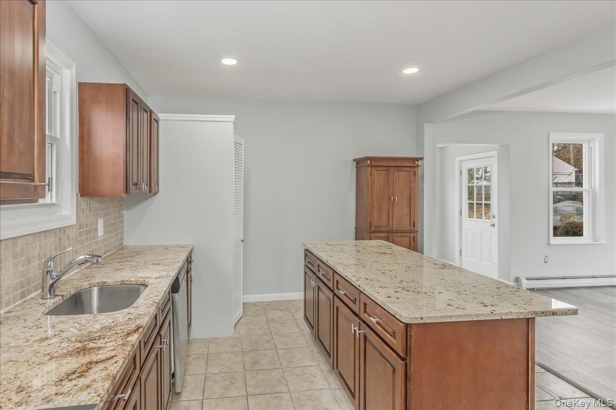 #11 photo, 75 Anstice Street, 長島 Oyster Bay , NY 11771