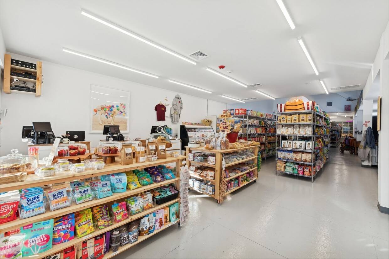 #7 photo, 15 Hill St, #B, 東長島 汉普顿 Southampton , NY 11968