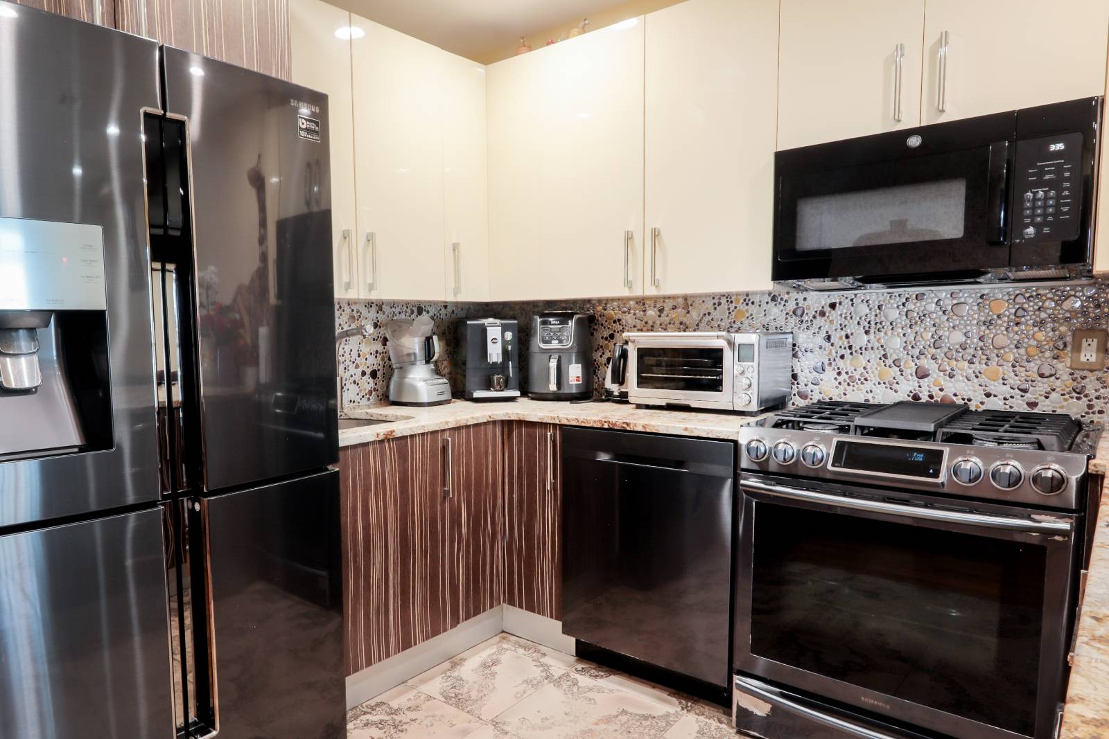 #3 photo, 3015 BRIGHTON 6 STREET, ব্রুকলিন Brighton Beach , NY 11235