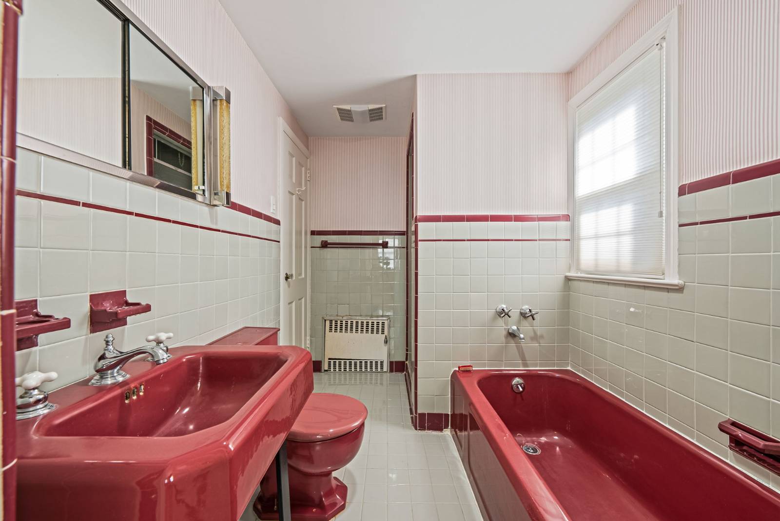 #27 photo, 15 Seeley Ct, ナッソー郡 Malverne , NY 11565