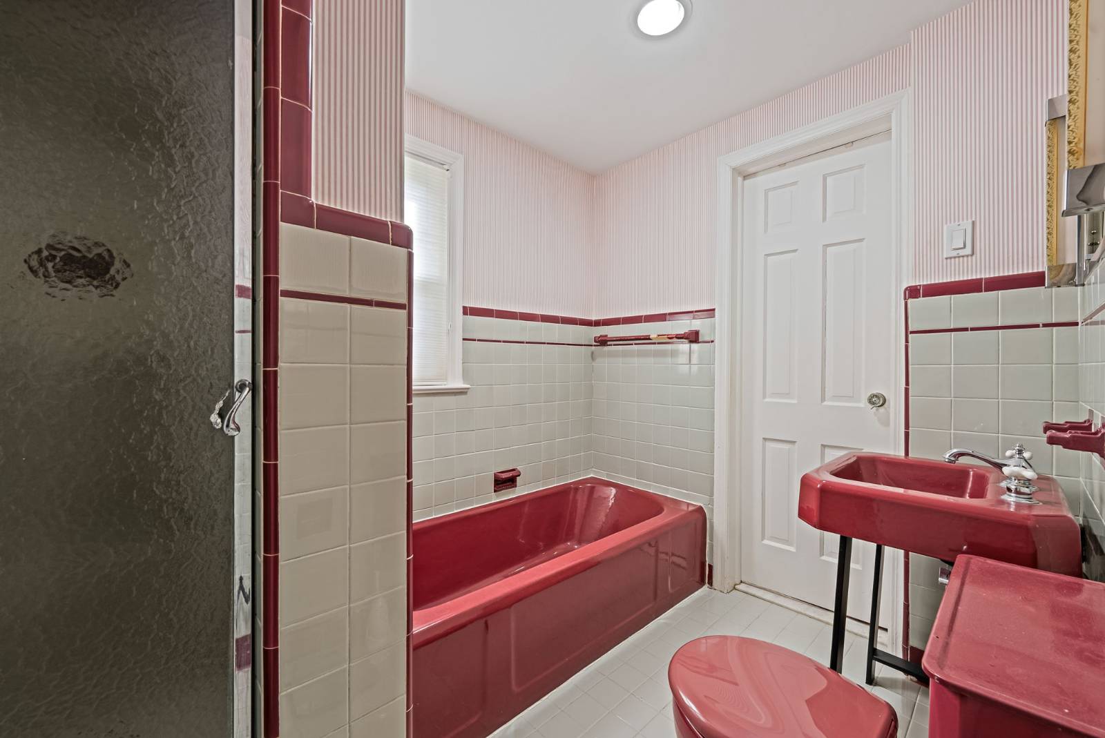 #28 photo, 15 Seeley Ct, ナッソー郡 Malverne , NY 11565