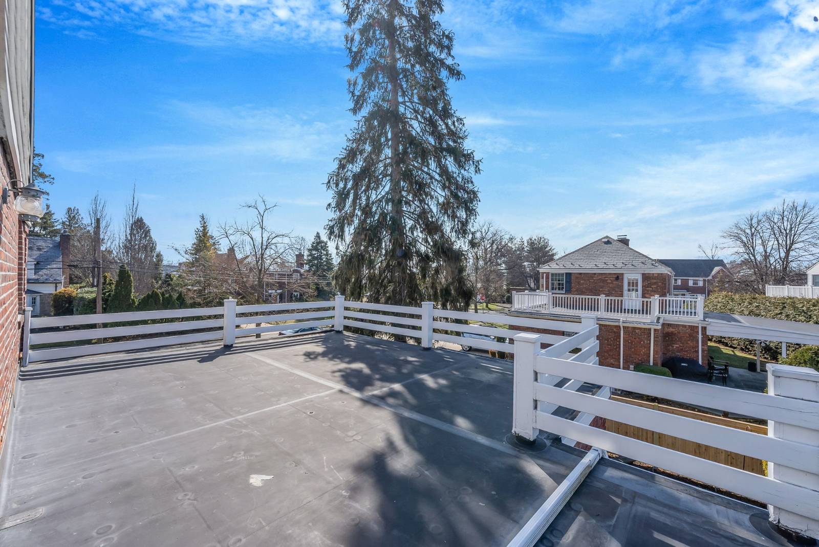 #29 photo, 15 Seeley Ct, ナッソー郡 Malverne , NY 11565