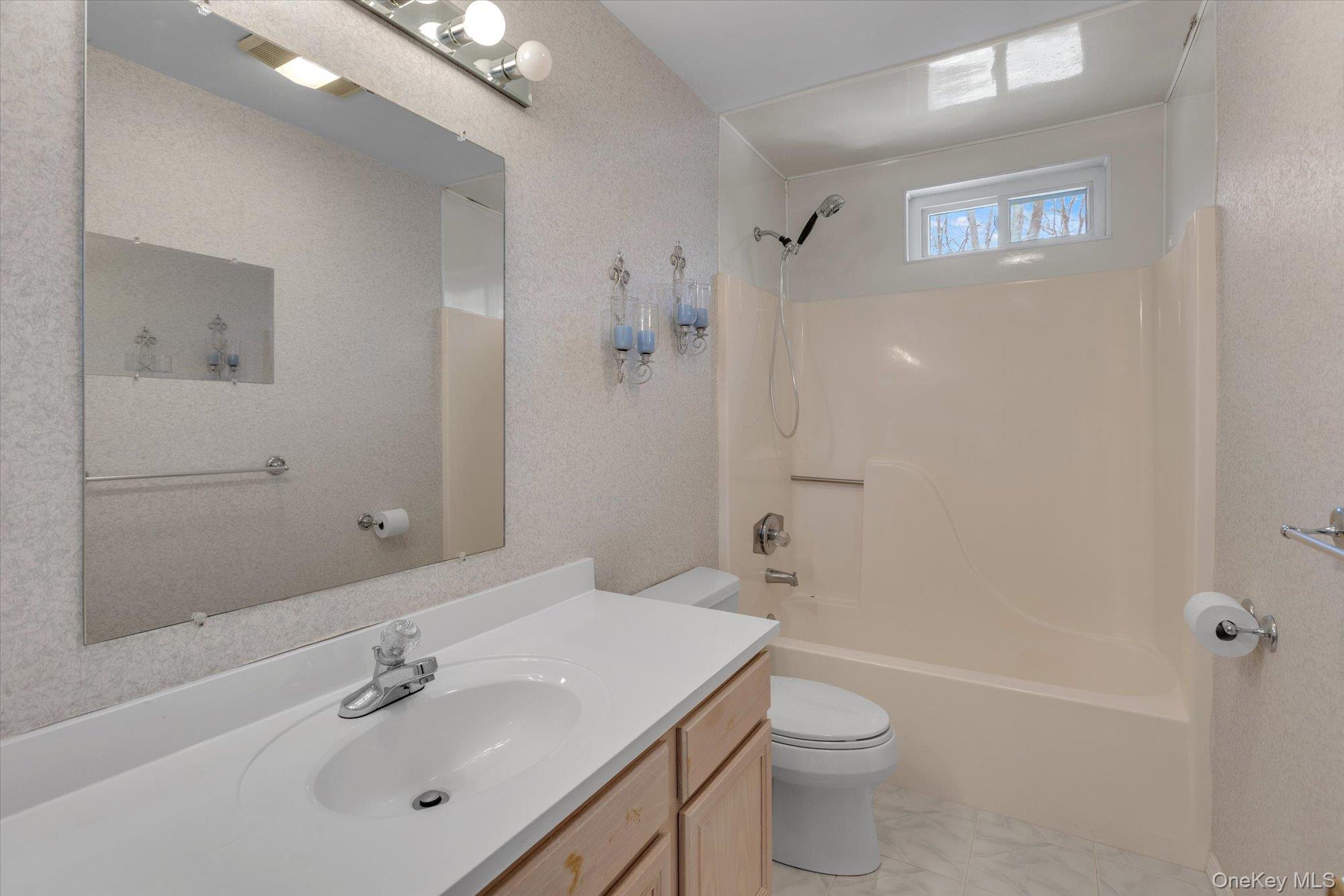 #18 photo, 8 Jacqueline Drive, Manorville , NY 11949