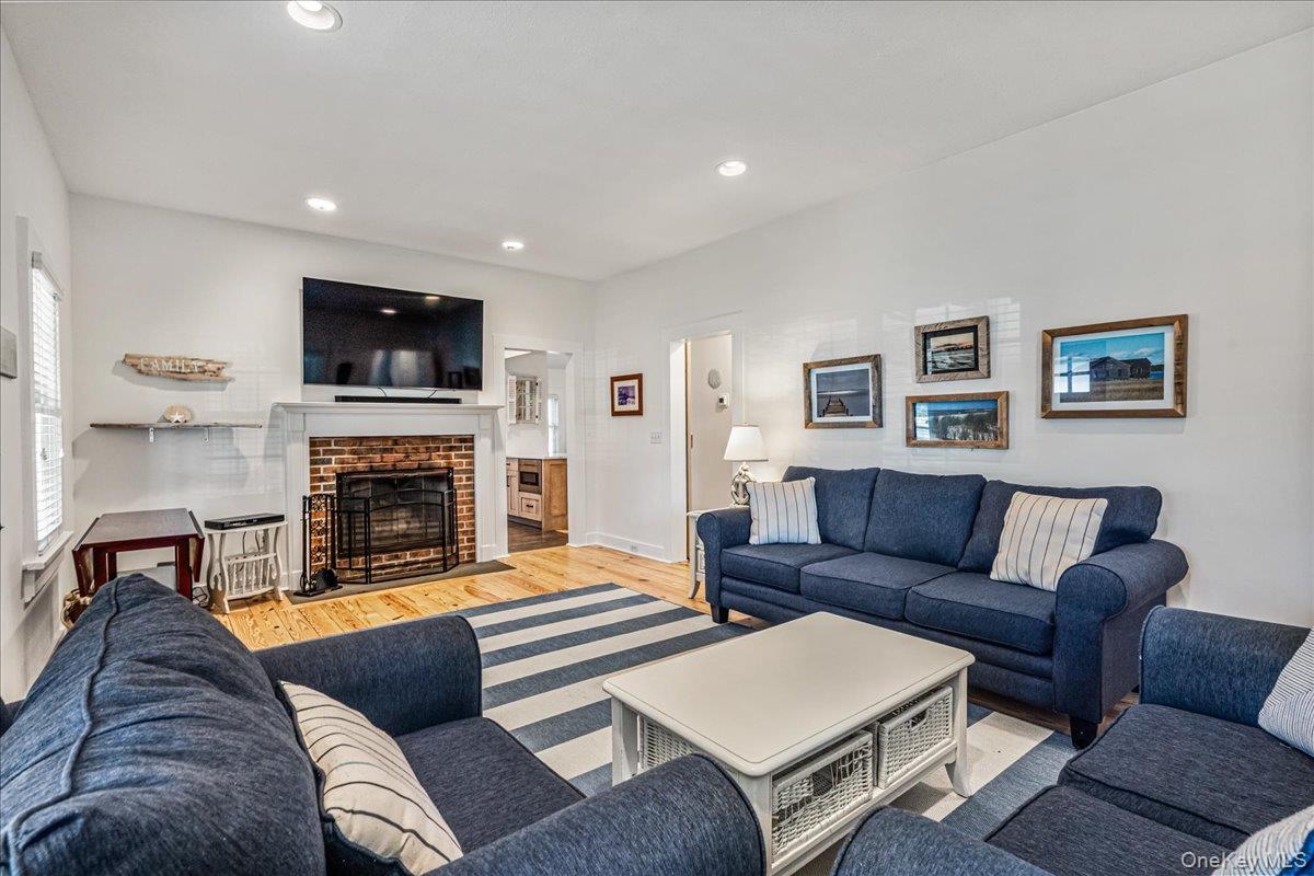 #5 photo, 60 Lilac Road, מחוז סאפוק Westhampton Beach , NY 11978