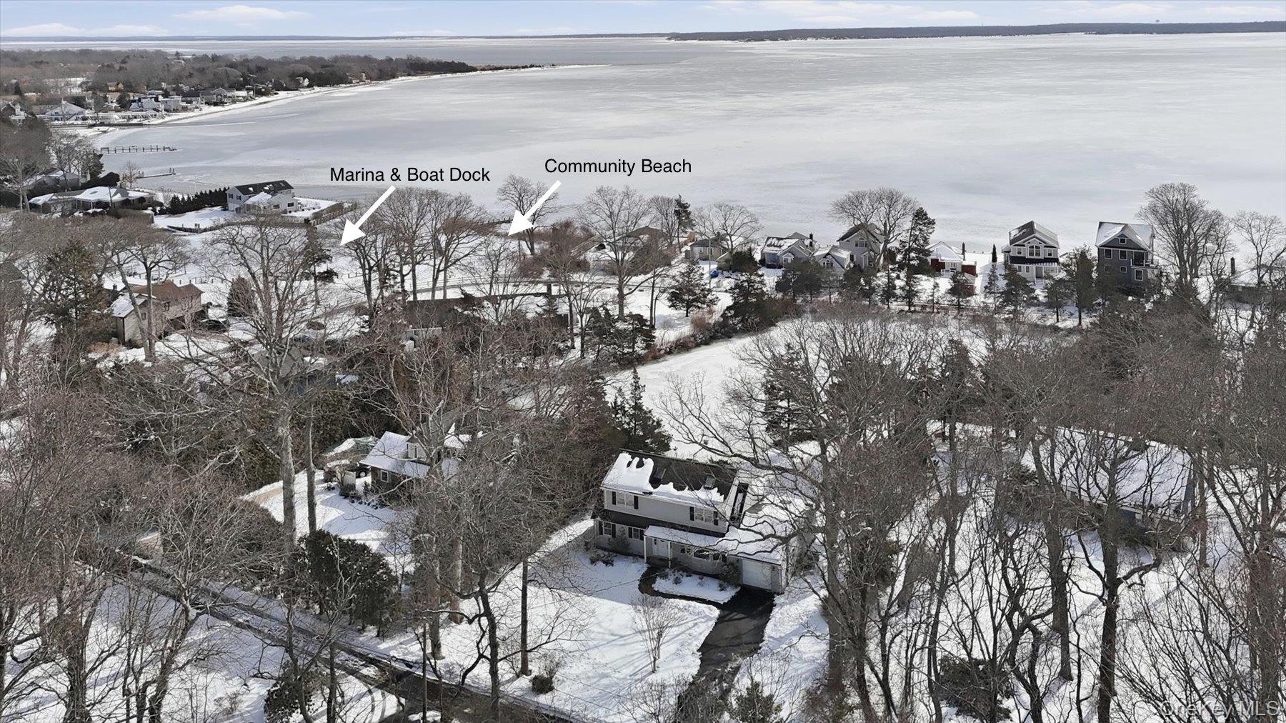 #3 photo, 55 Leafy Way, Aquebogue , NY 11931