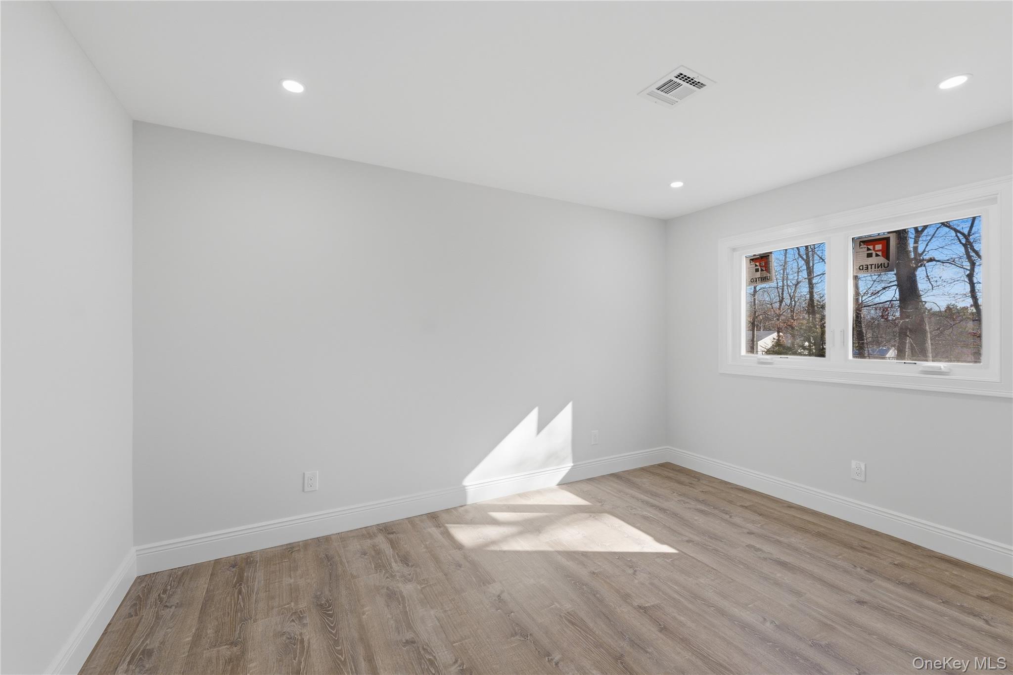 #19 photo, 5 Bear Lane, Centereach , NY 11720