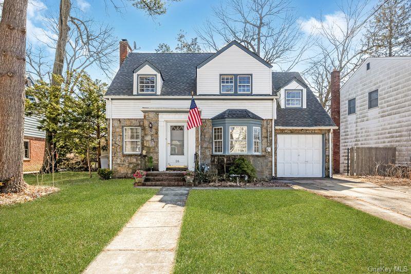 #1 photo, 16 Margaret Boulevard, 長島 Merrick , NY 11566