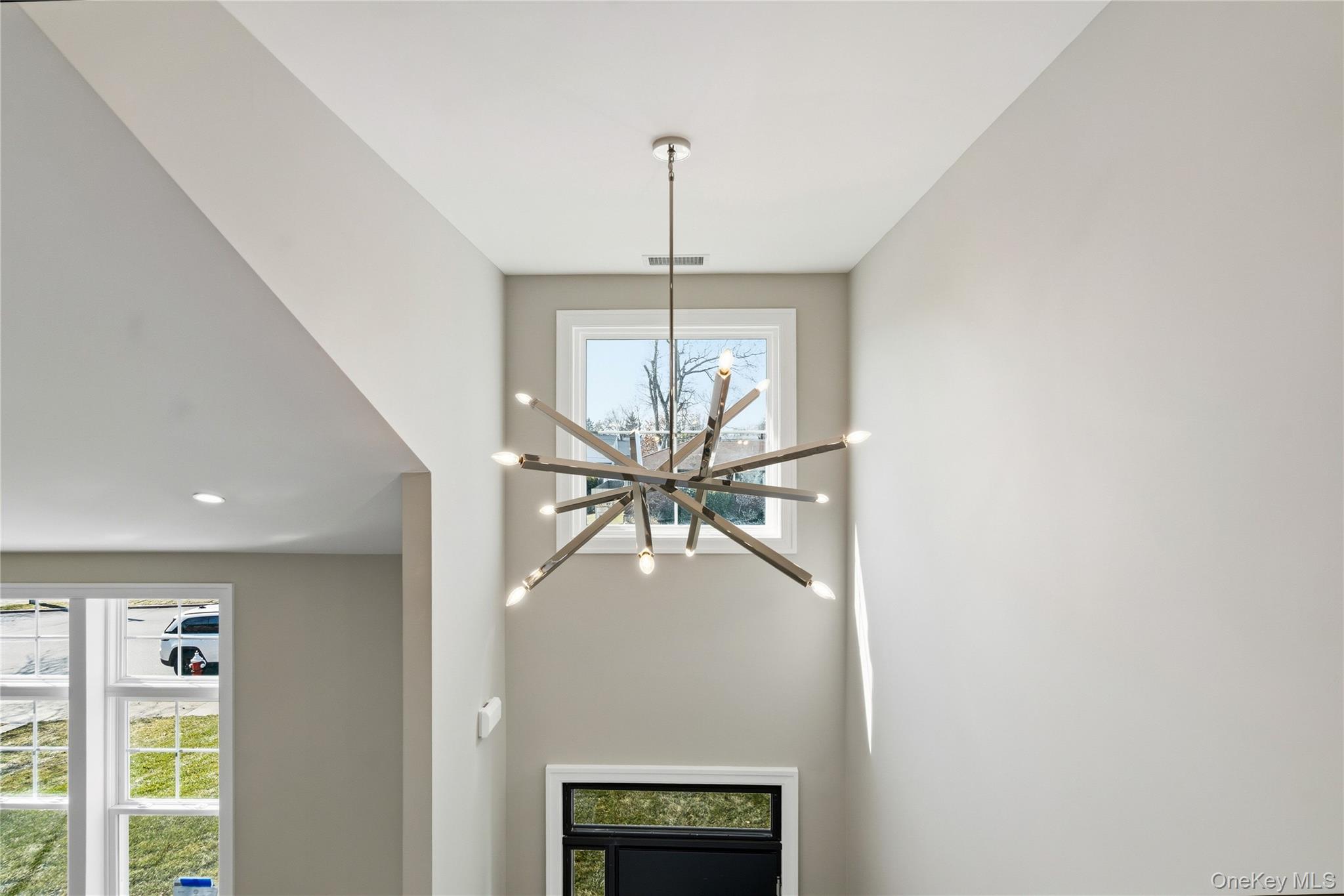 #18 photo, 6 Adrienne Drive, 長島 Old Bethpage , NY 11804