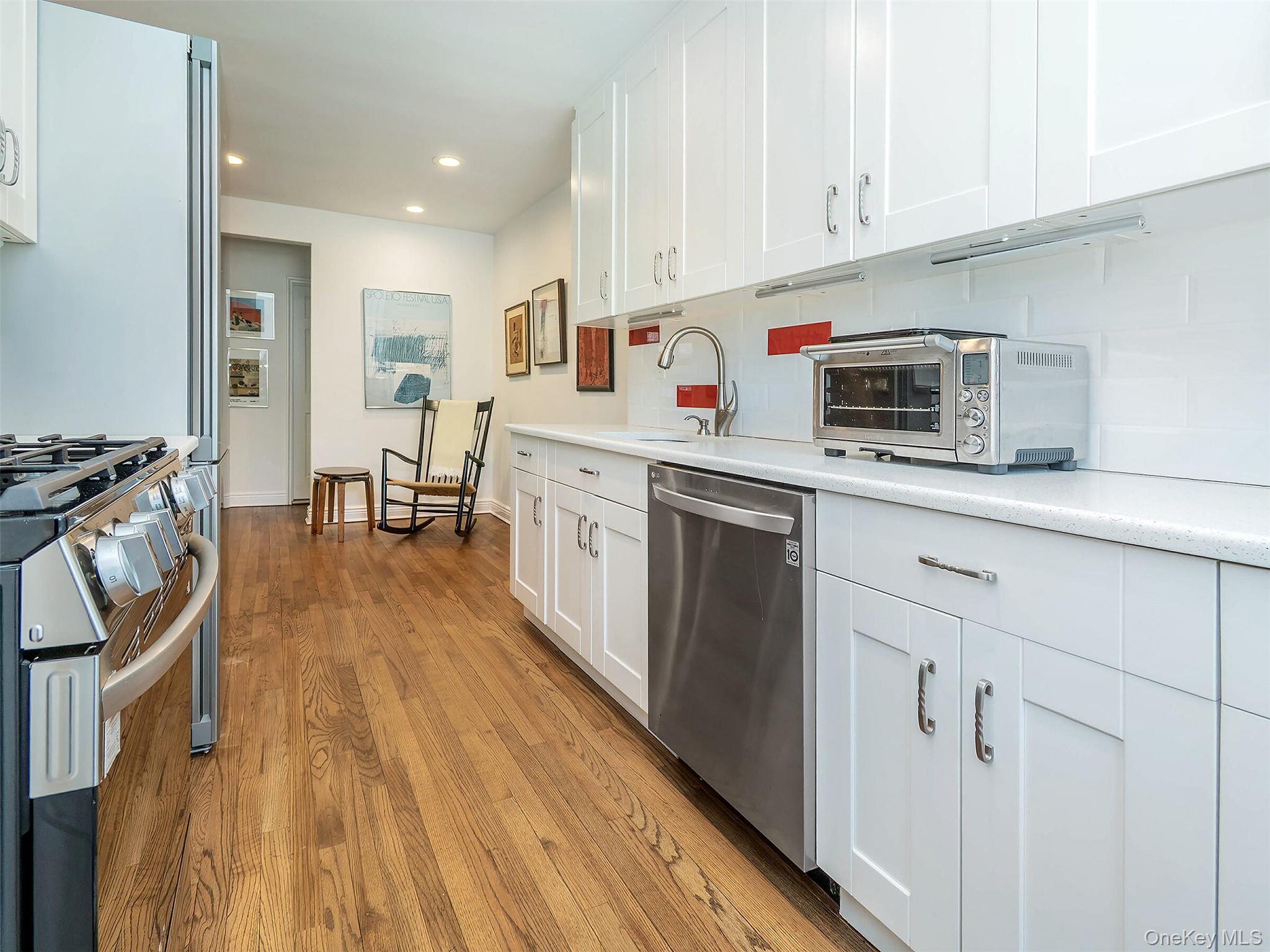 #15 photo, 22 Madison Park, 長島 Port Washington , NY 11050