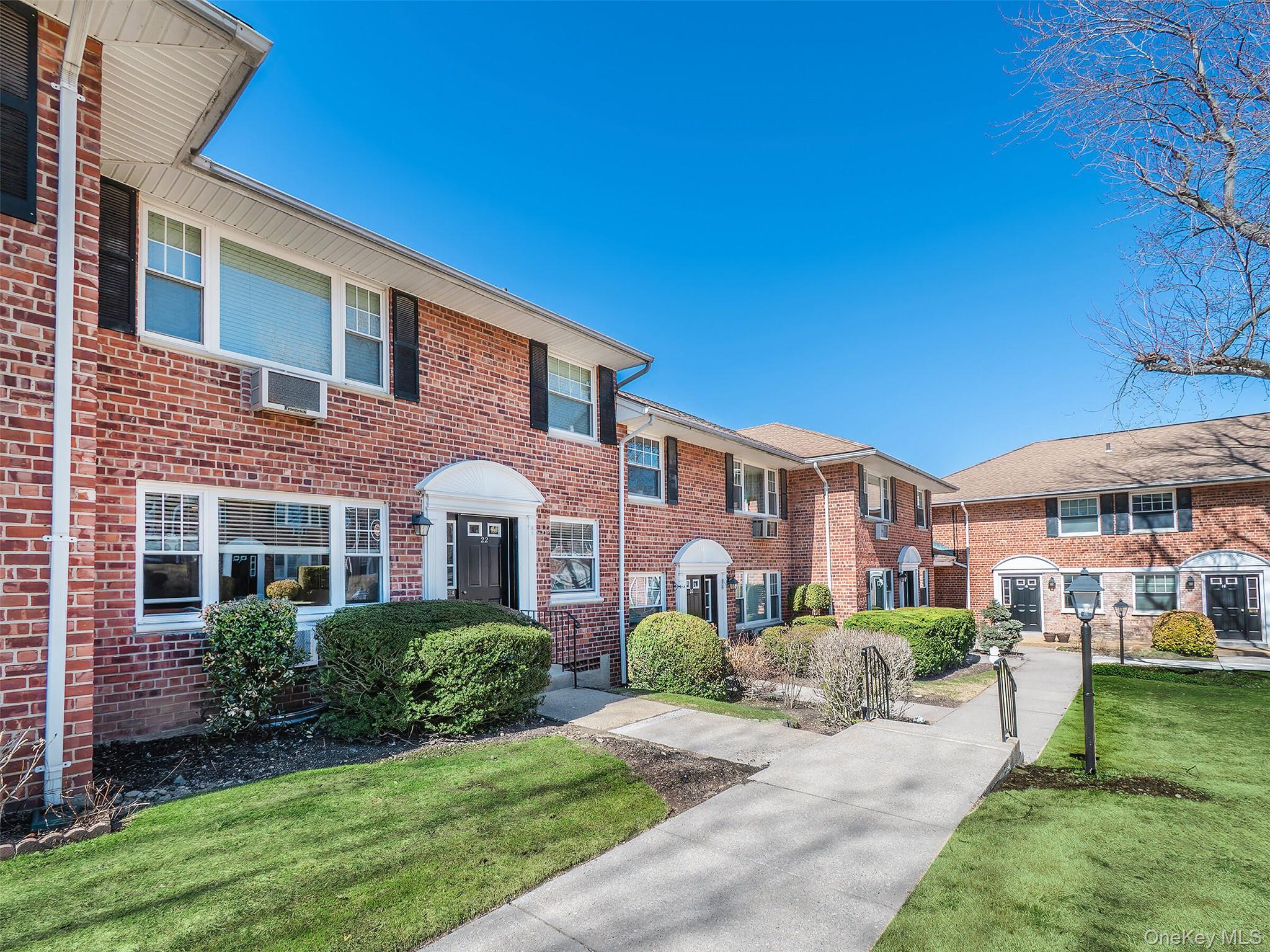 #3 photo, 22 Madison Park, 長島 Port Washington , NY 11050