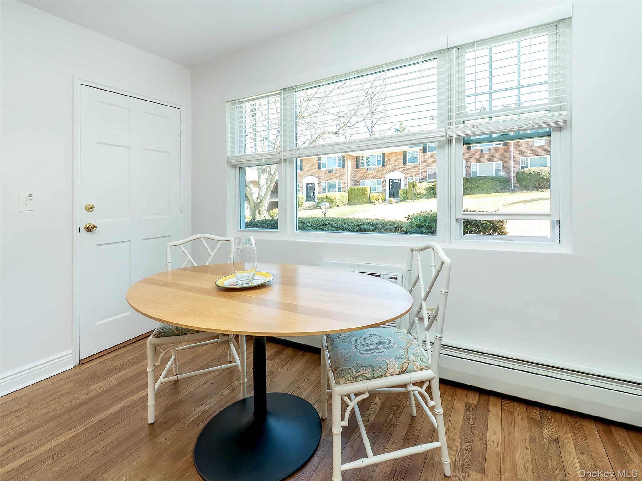 #7 photo, 22 Madison Park, 長島 Port Washington , NY 11050