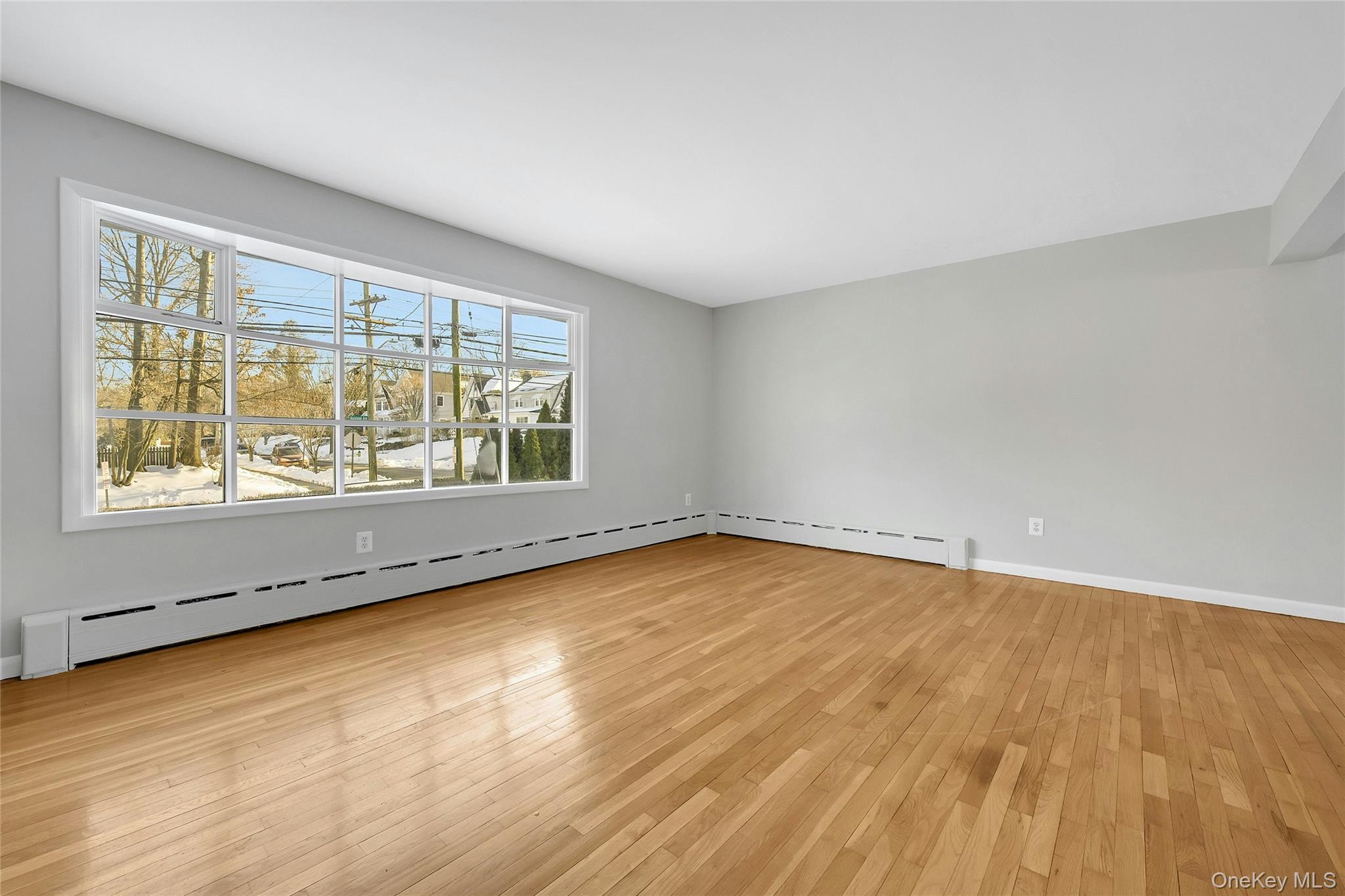 #3 photo, 812 Halstead Avenue, Mamaroneck , NY 10543