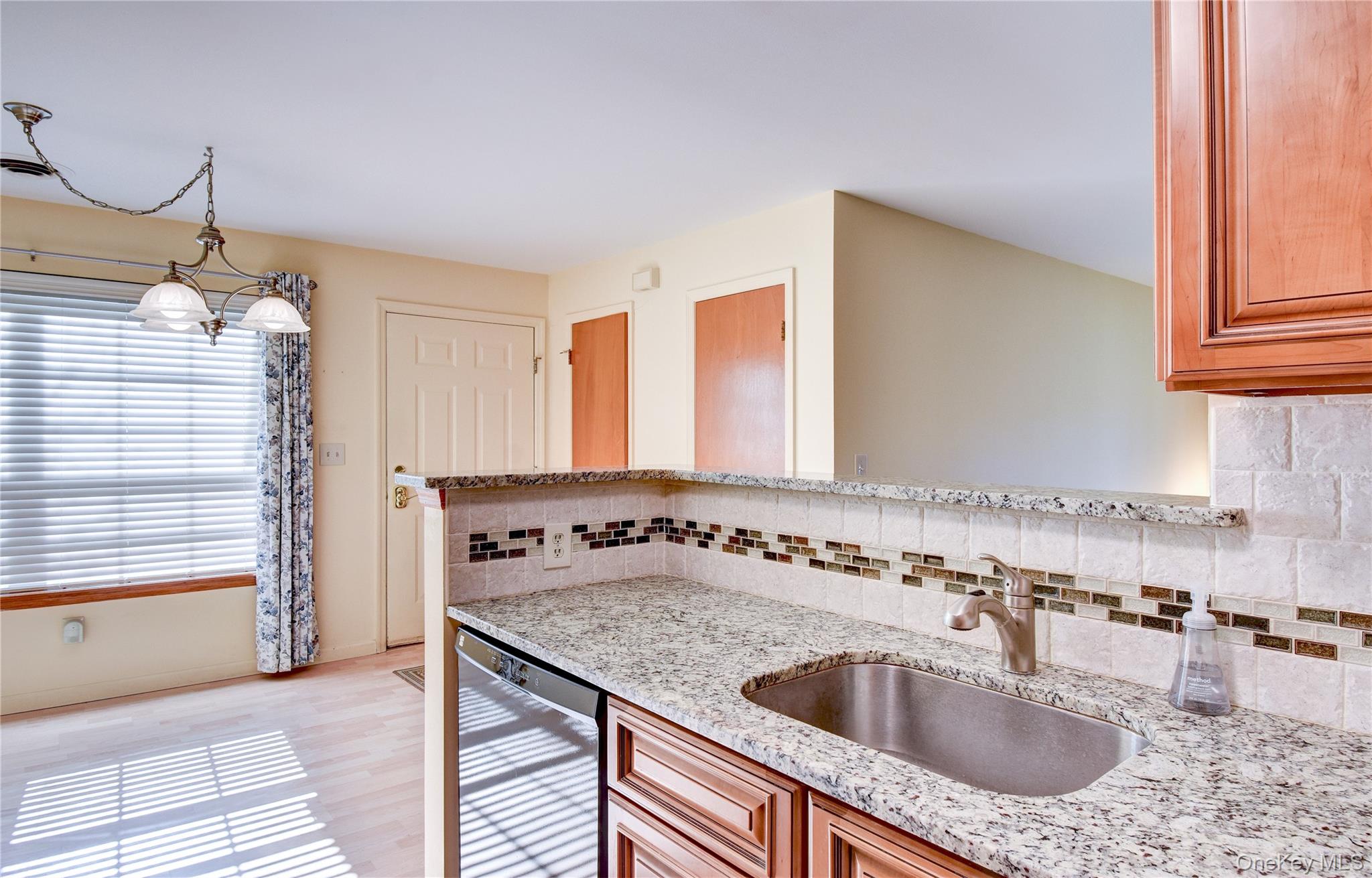 #13 photo, 1906 Rosewood Court, Highland Mills , NY 10930