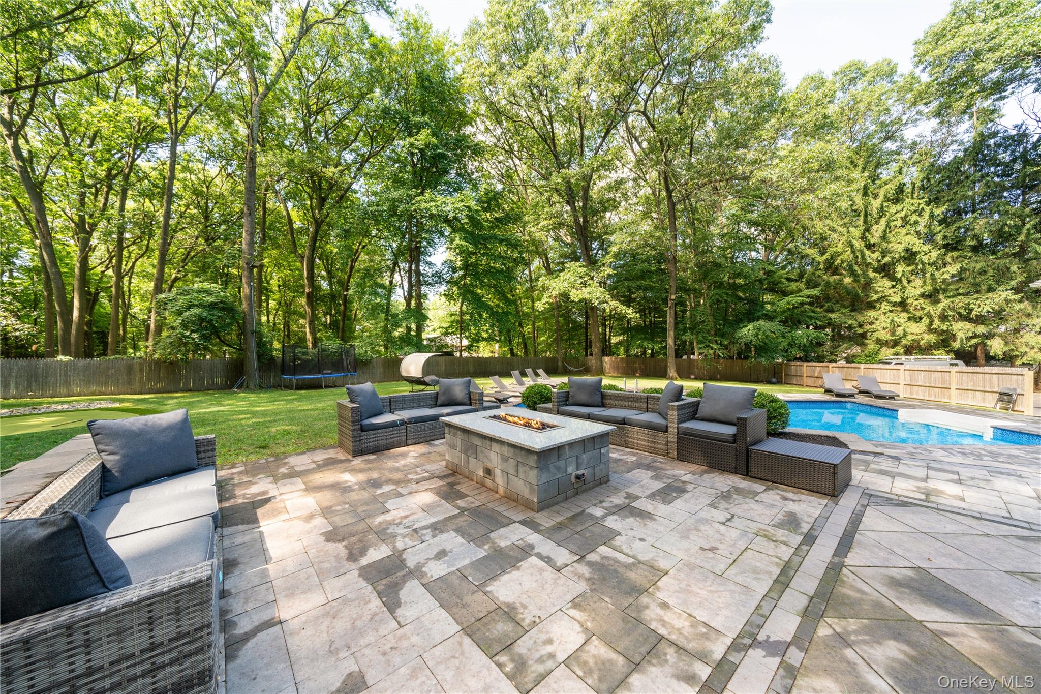 #18 photo, 9 E Stemmer Lane, Suffern , NY 10901