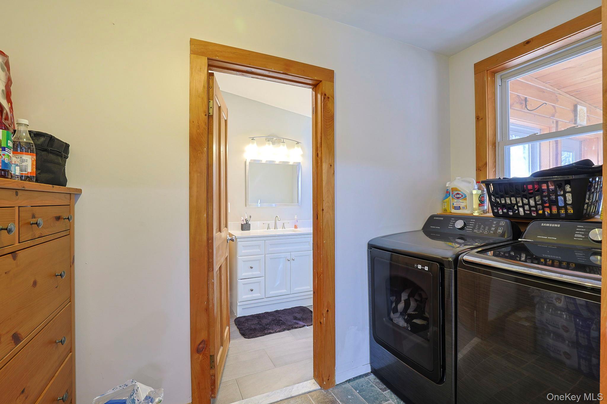 #16 photo, 1666 Main Street, 紐約州 Pleasant Valley , NY 12569