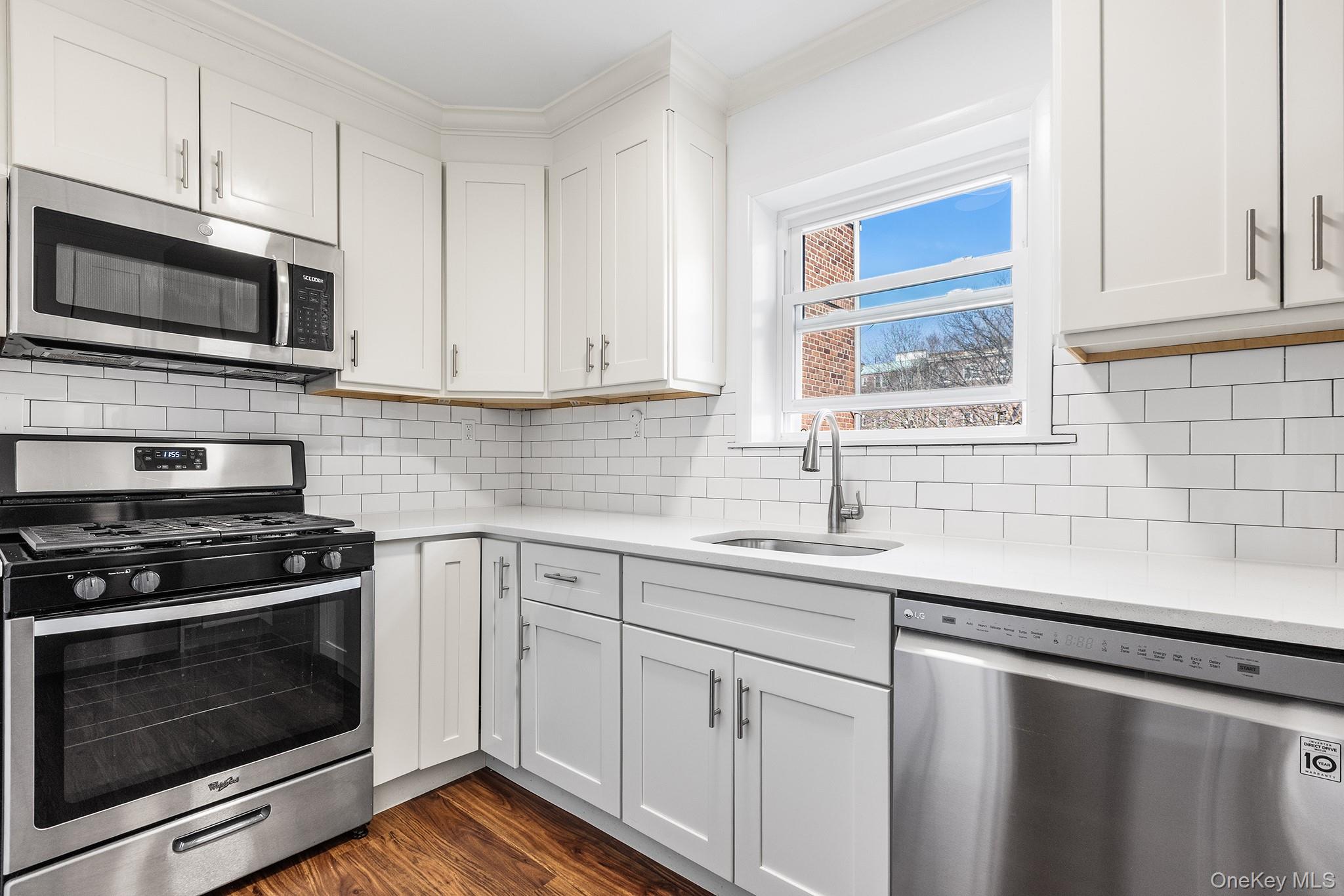 #4 photo, 320 S Broadway, Tarrytown , NY 10591